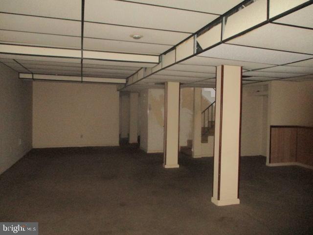 MIDDLE RIVER - Residential