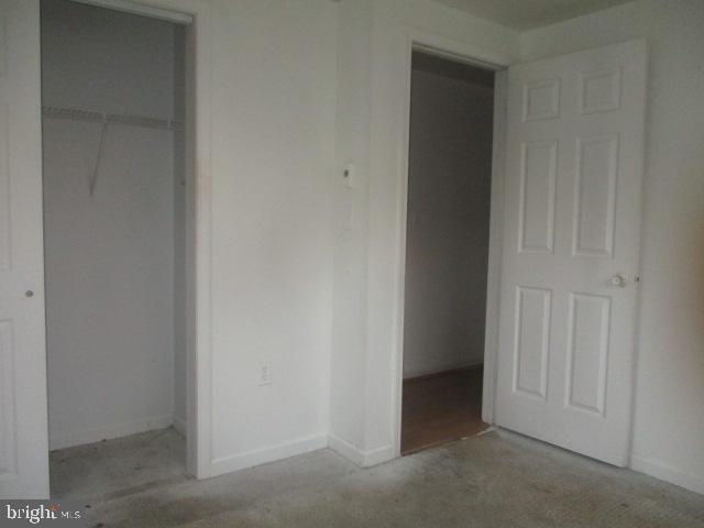 MIDDLE RIVER - Residential