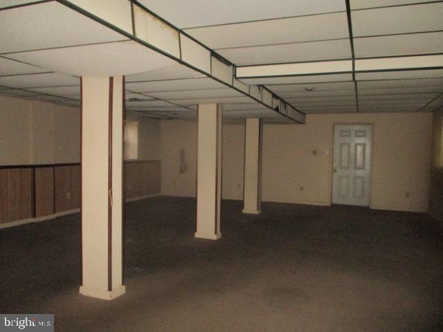 MIDDLE RIVER - Residential