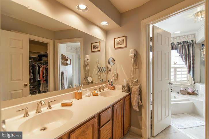 WESTRIDGE/REIDS PROSPECT - Residential