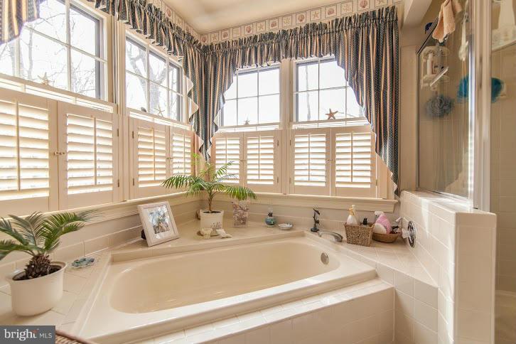 WESTRIDGE/REIDS PROSPECT - Residential