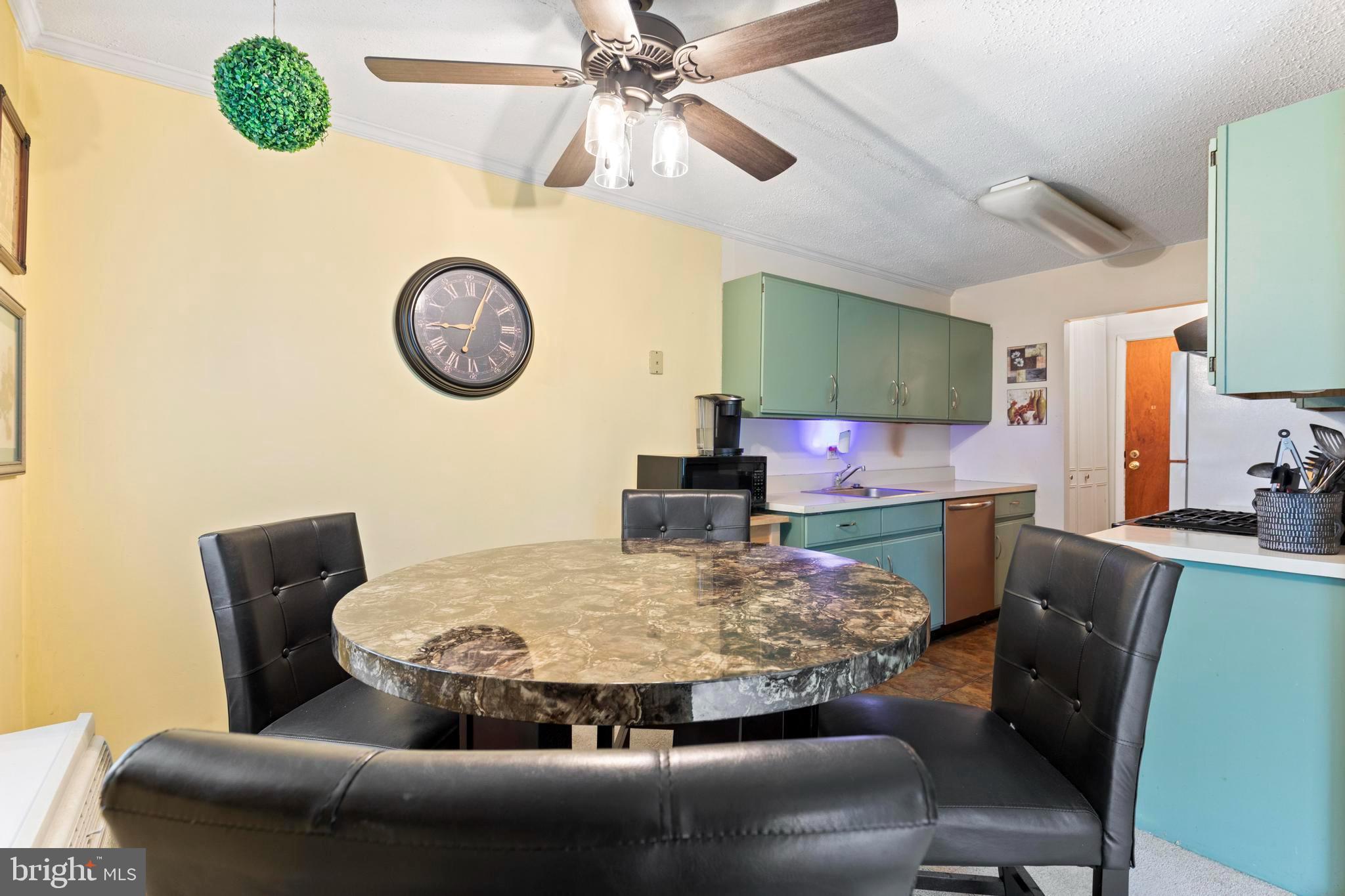 LAFAYETTE HILL - Residential