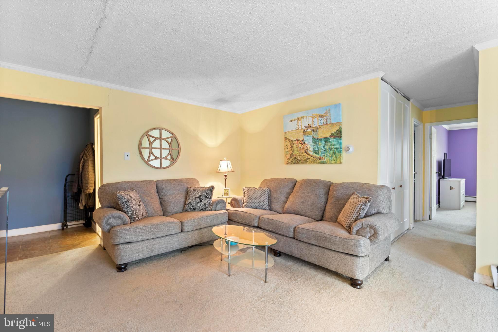 LAFAYETTE HILL - Residential