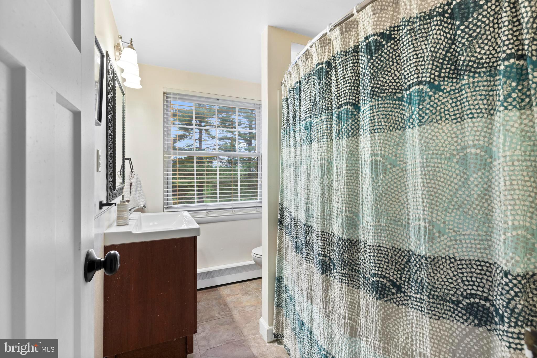 LAFAYETTE HILL - Residential