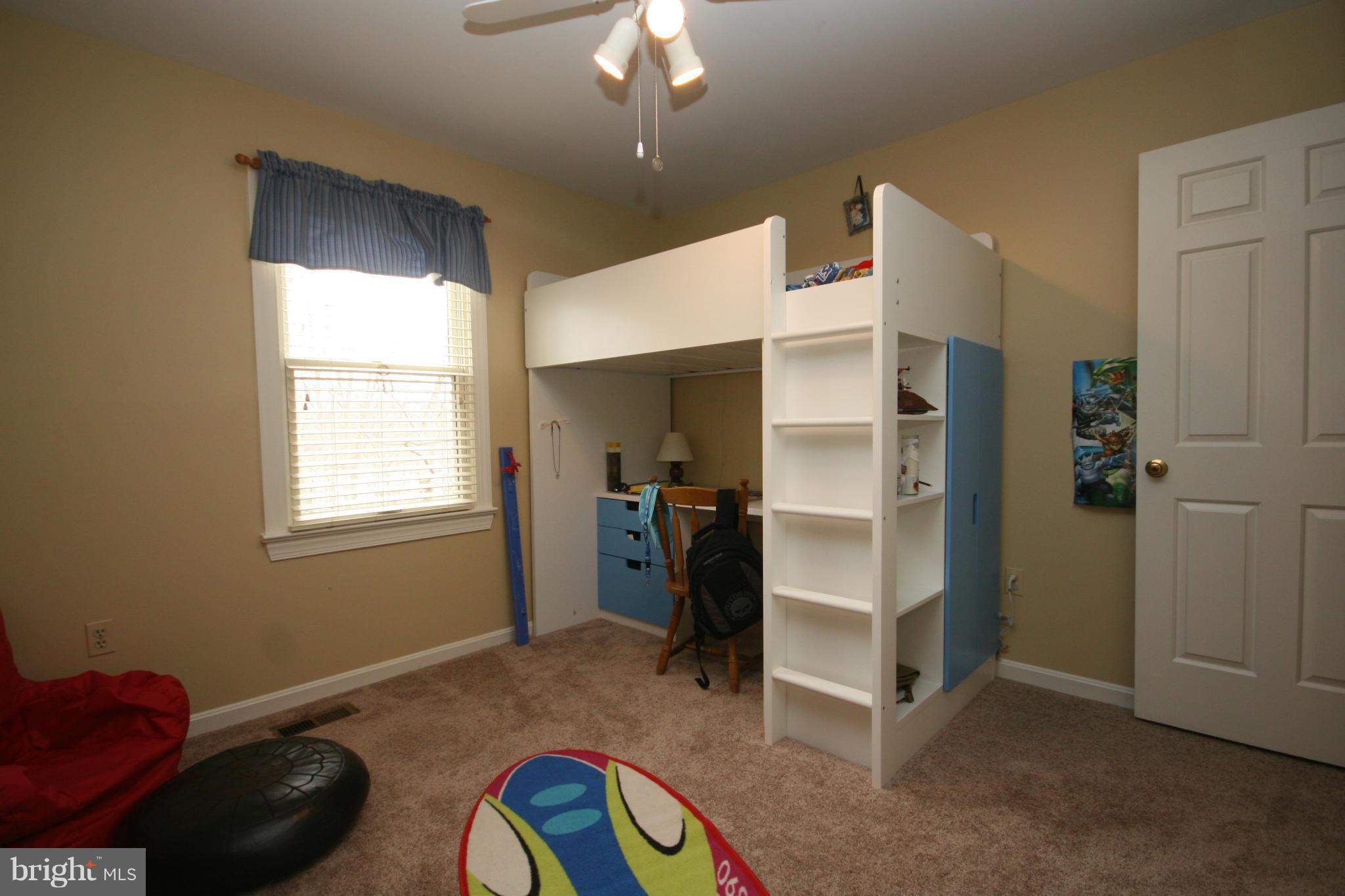 MONTCLAIR - Residential