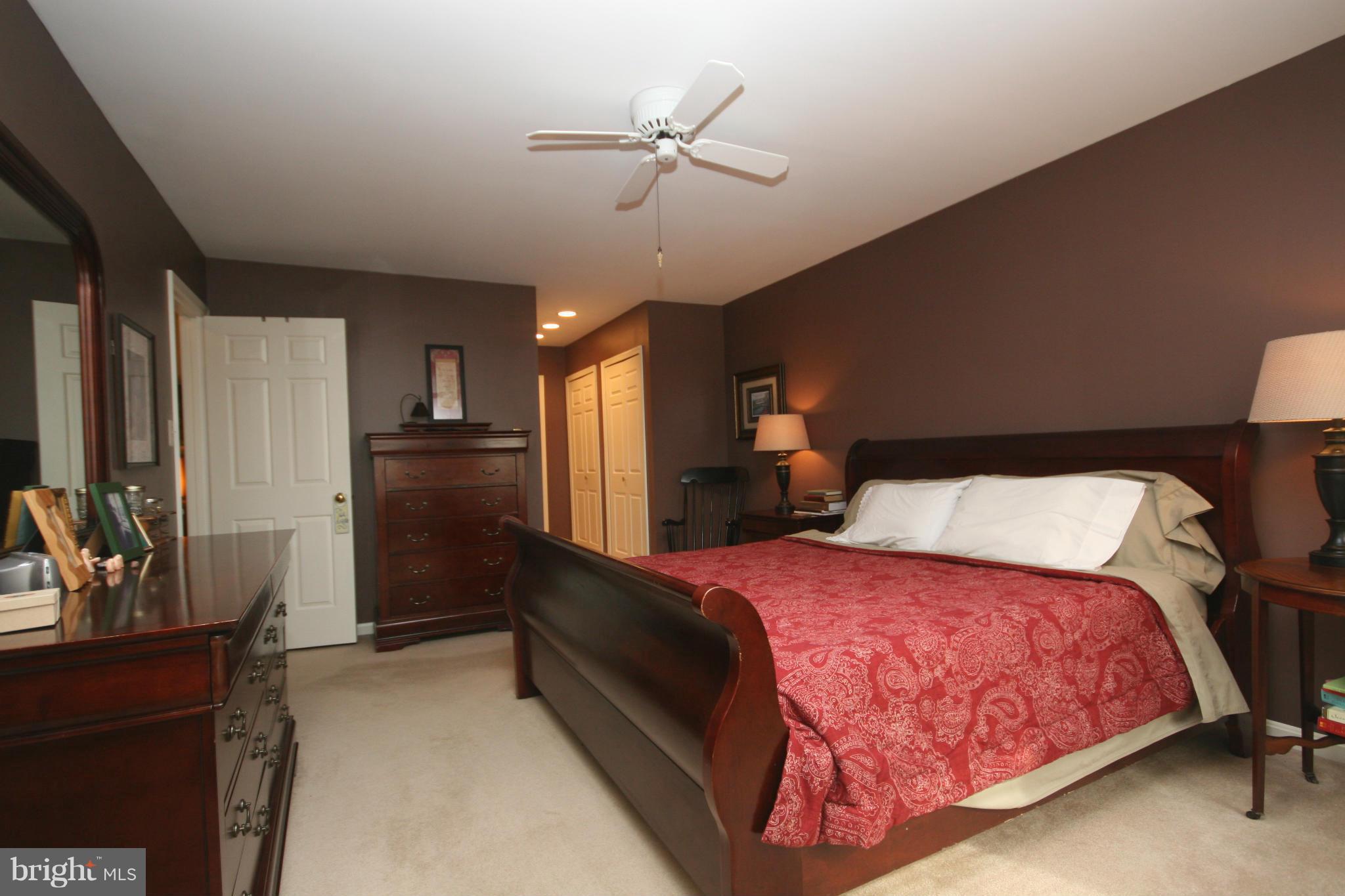 MONTCLAIR - Residential