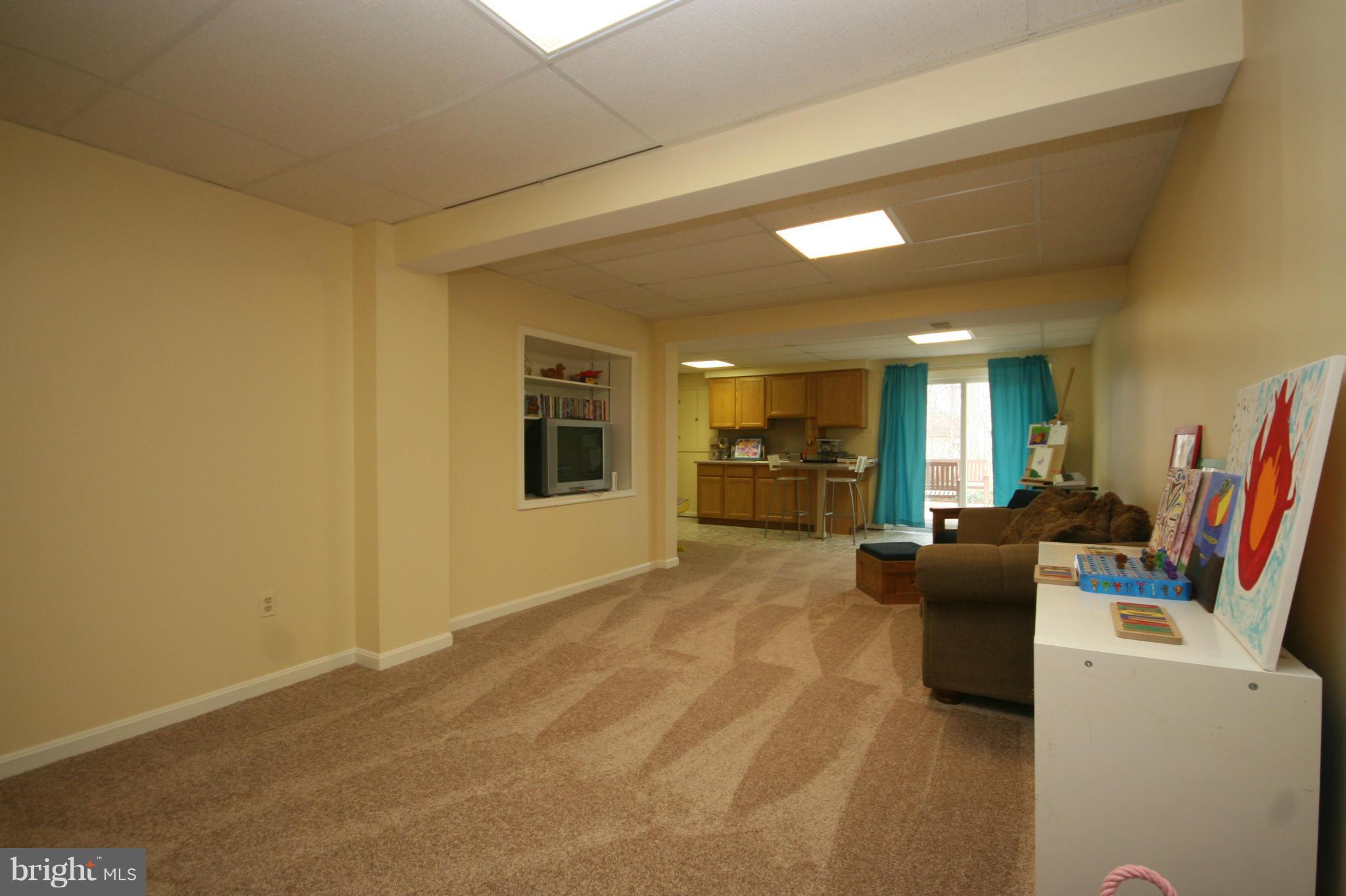 MONTCLAIR - Residential