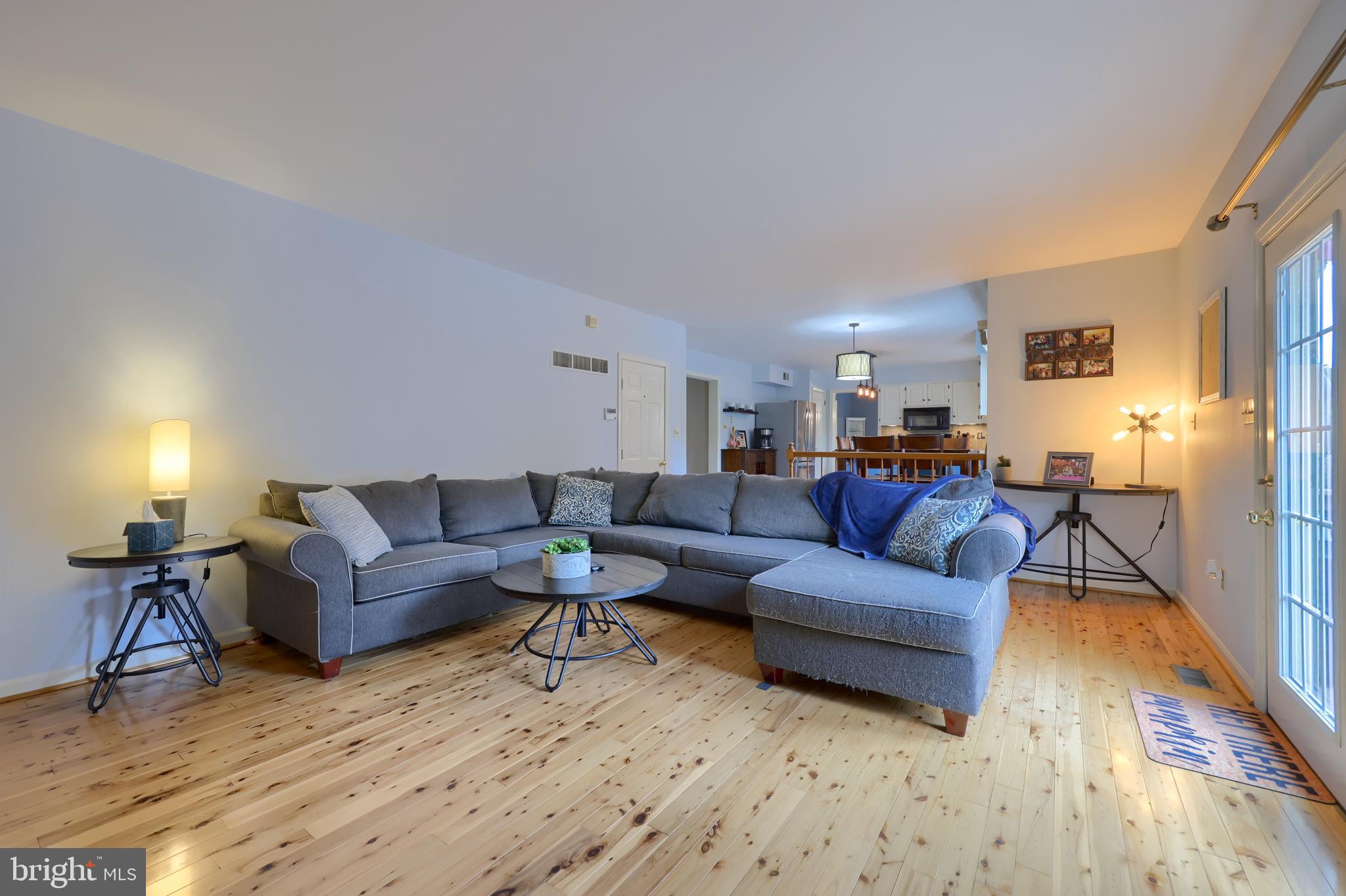 COLONY PARK - Residential