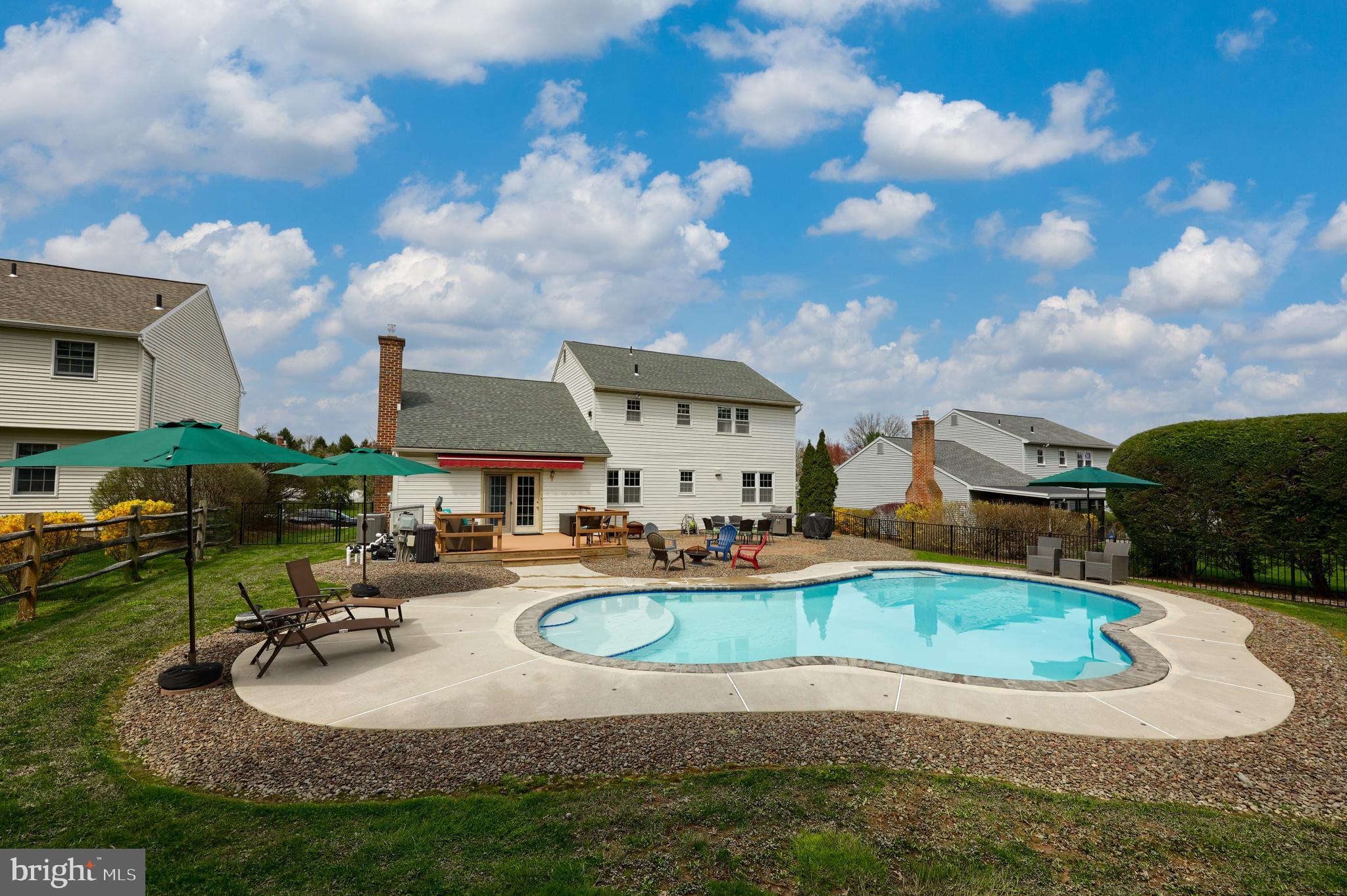 COLONY PARK - Residential