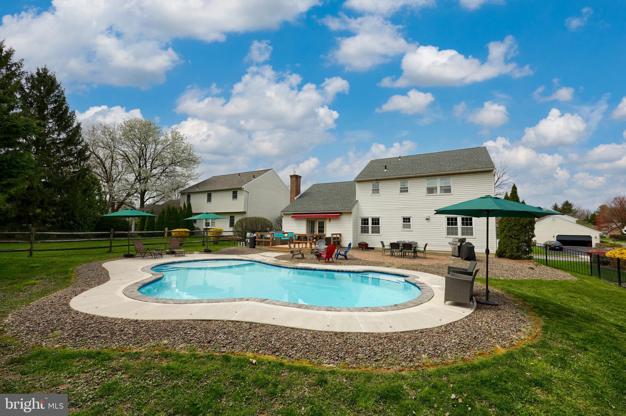 COLONY PARK - Residential