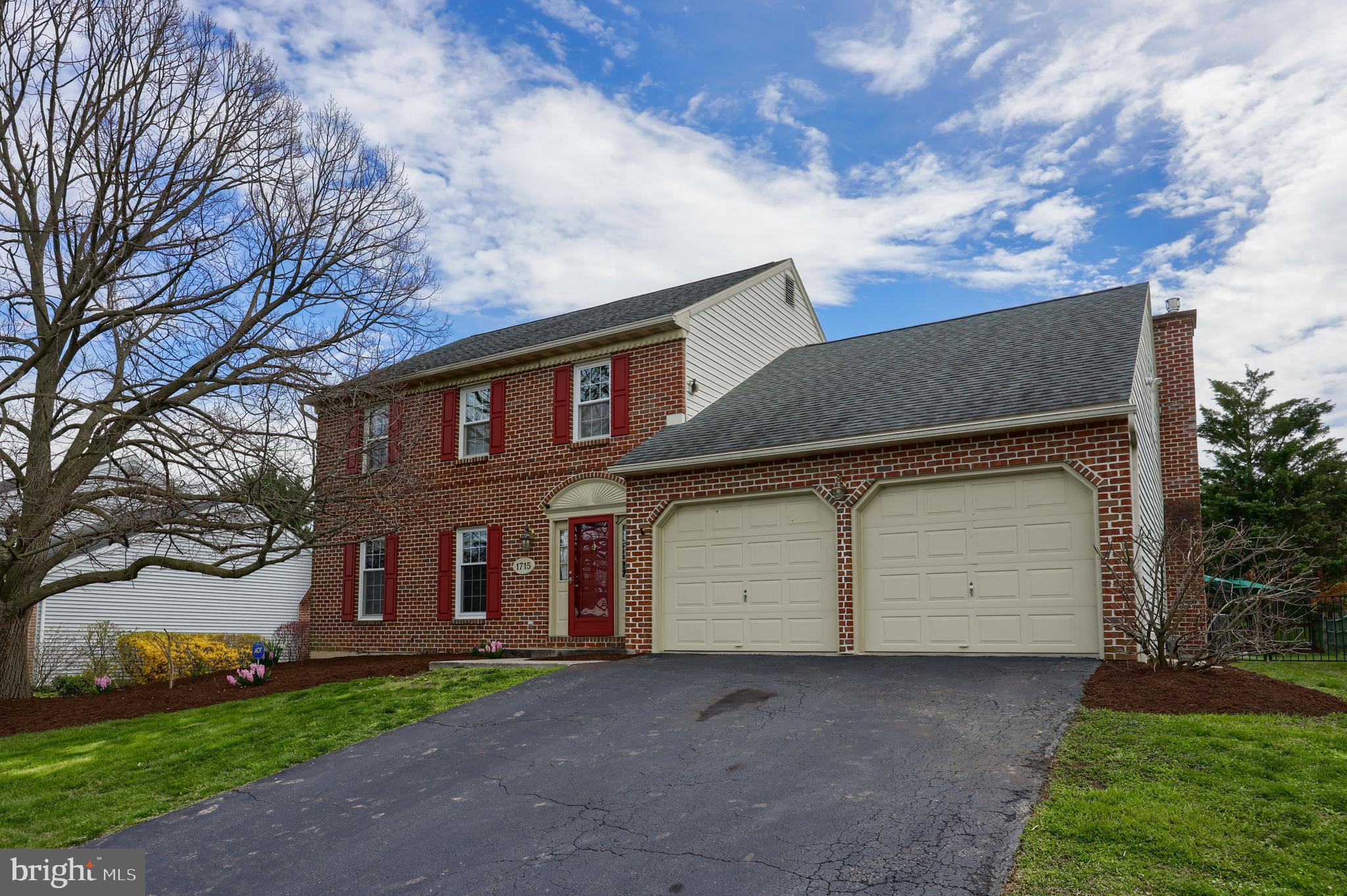 COLONY PARK - Residential