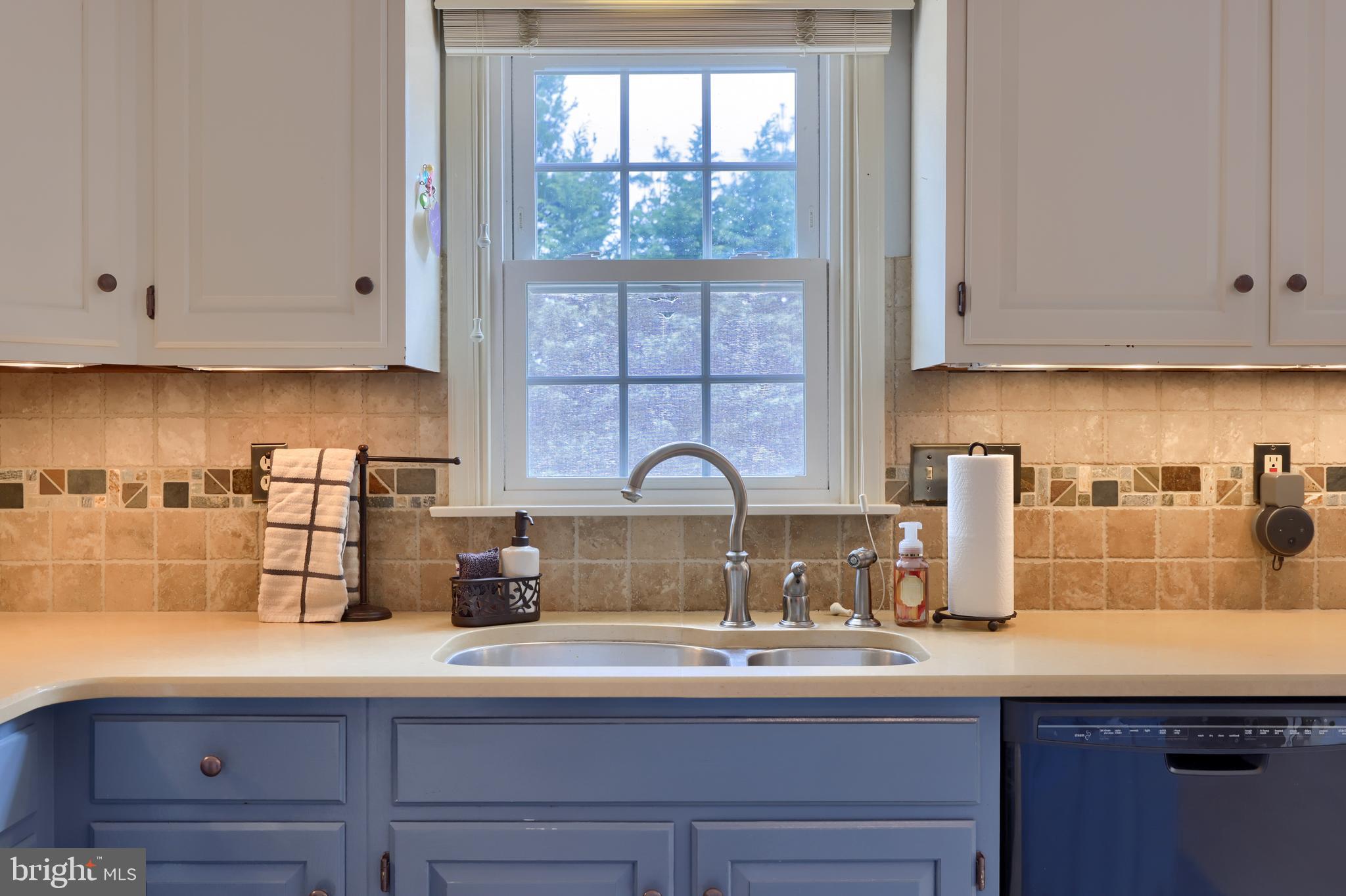 COLONY PARK - Residential