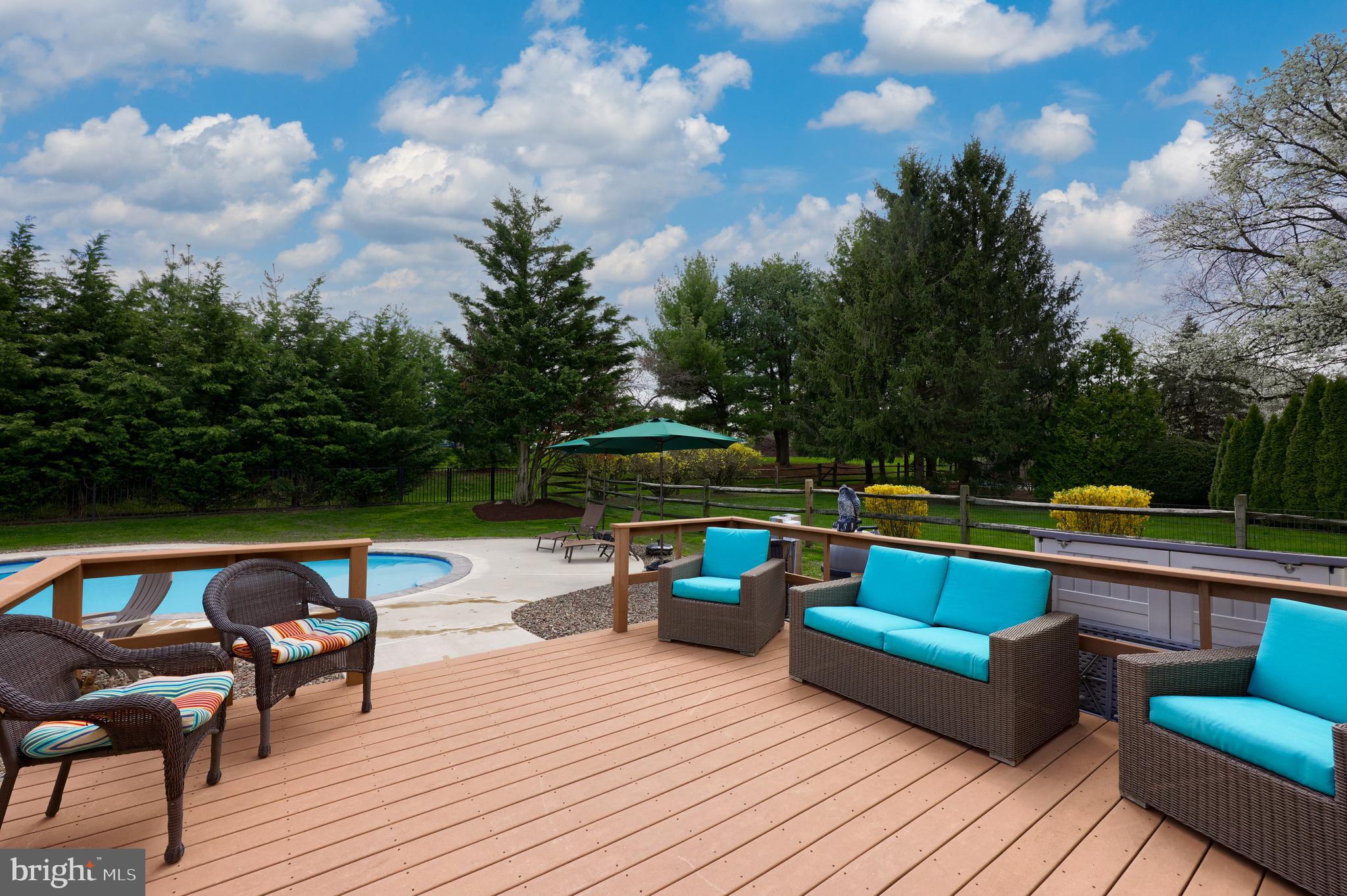 COLONY PARK - Residential