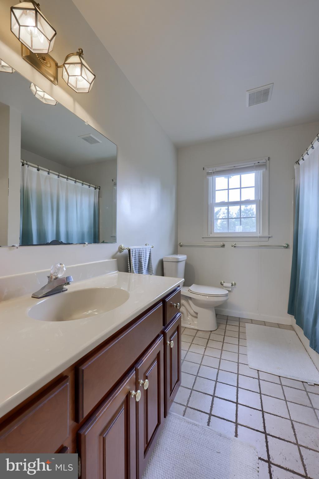 COLONY PARK - Residential