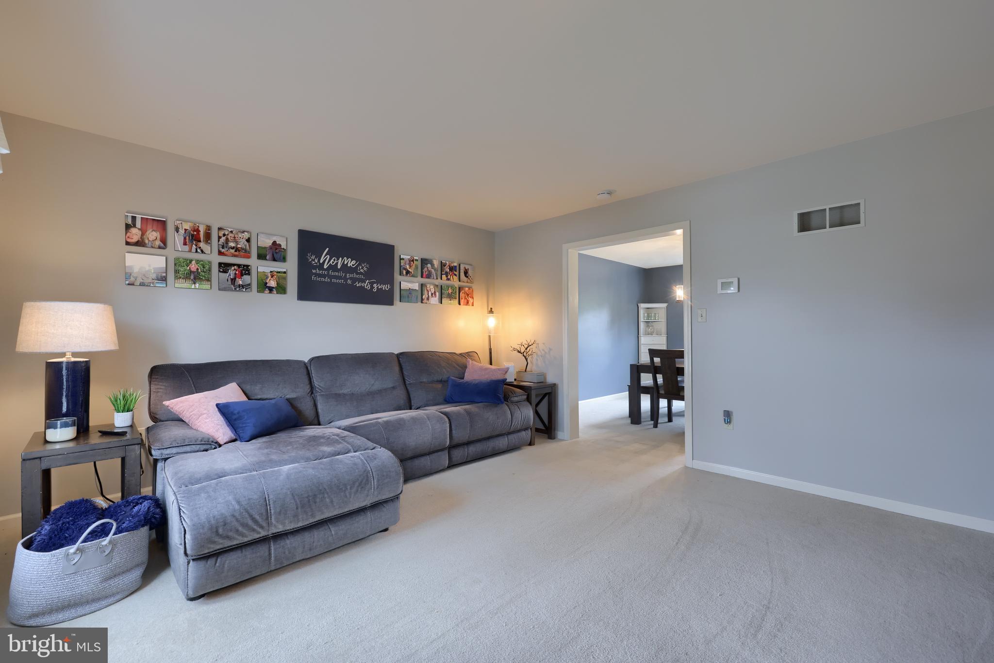 COLONY PARK - Residential