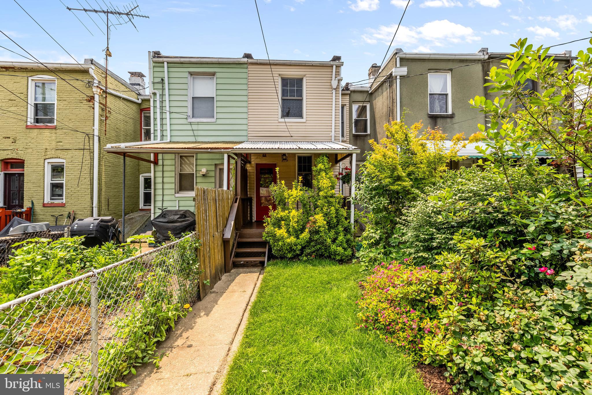 HAMPDEN HISTORIC DISTRICT - Residential