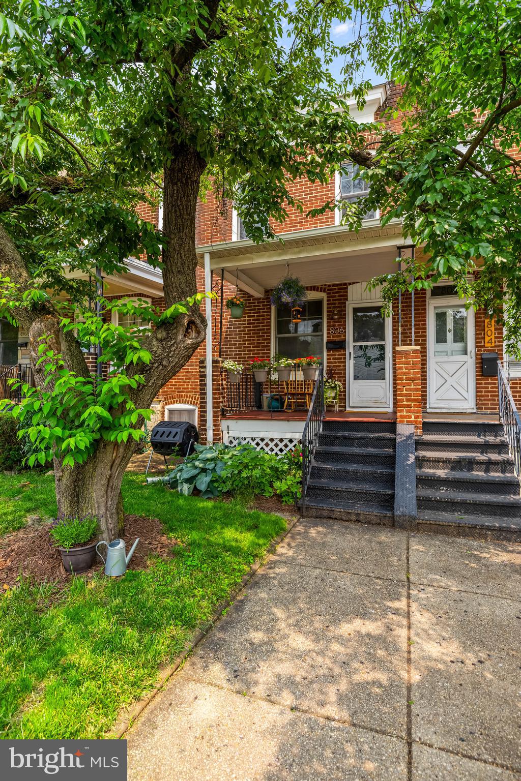 HAMPDEN HISTORIC DISTRICT - Residential