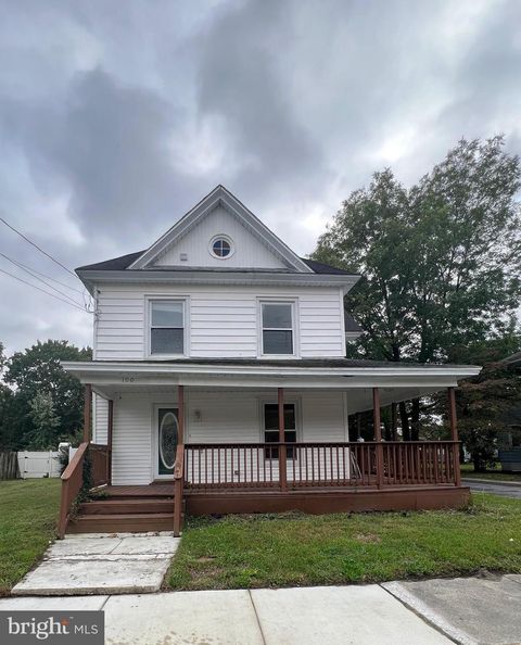 Homes For Sale - 100 E Pine Street<br/> DELMAR, MD 21875