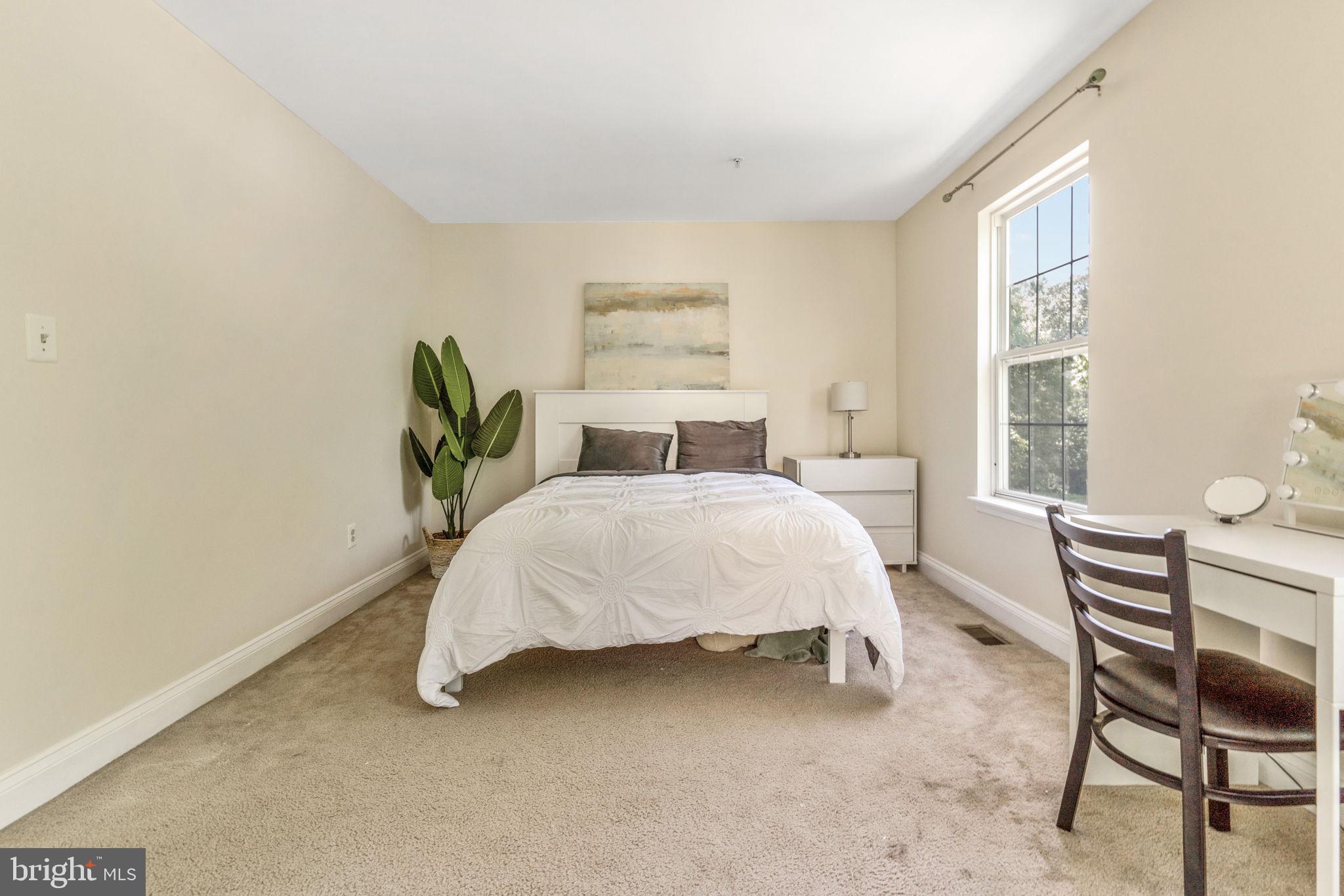 PINEY ORCHARD - Residential