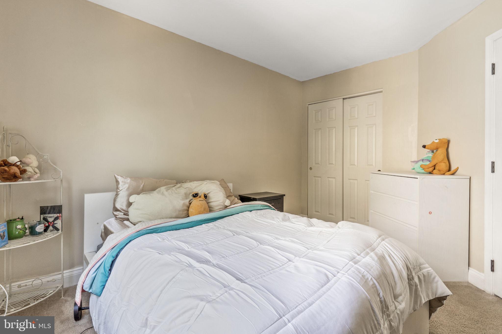 PINEY ORCHARD - Residential