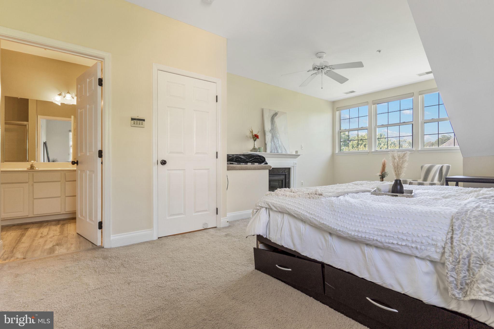 PINEY ORCHARD - Residential