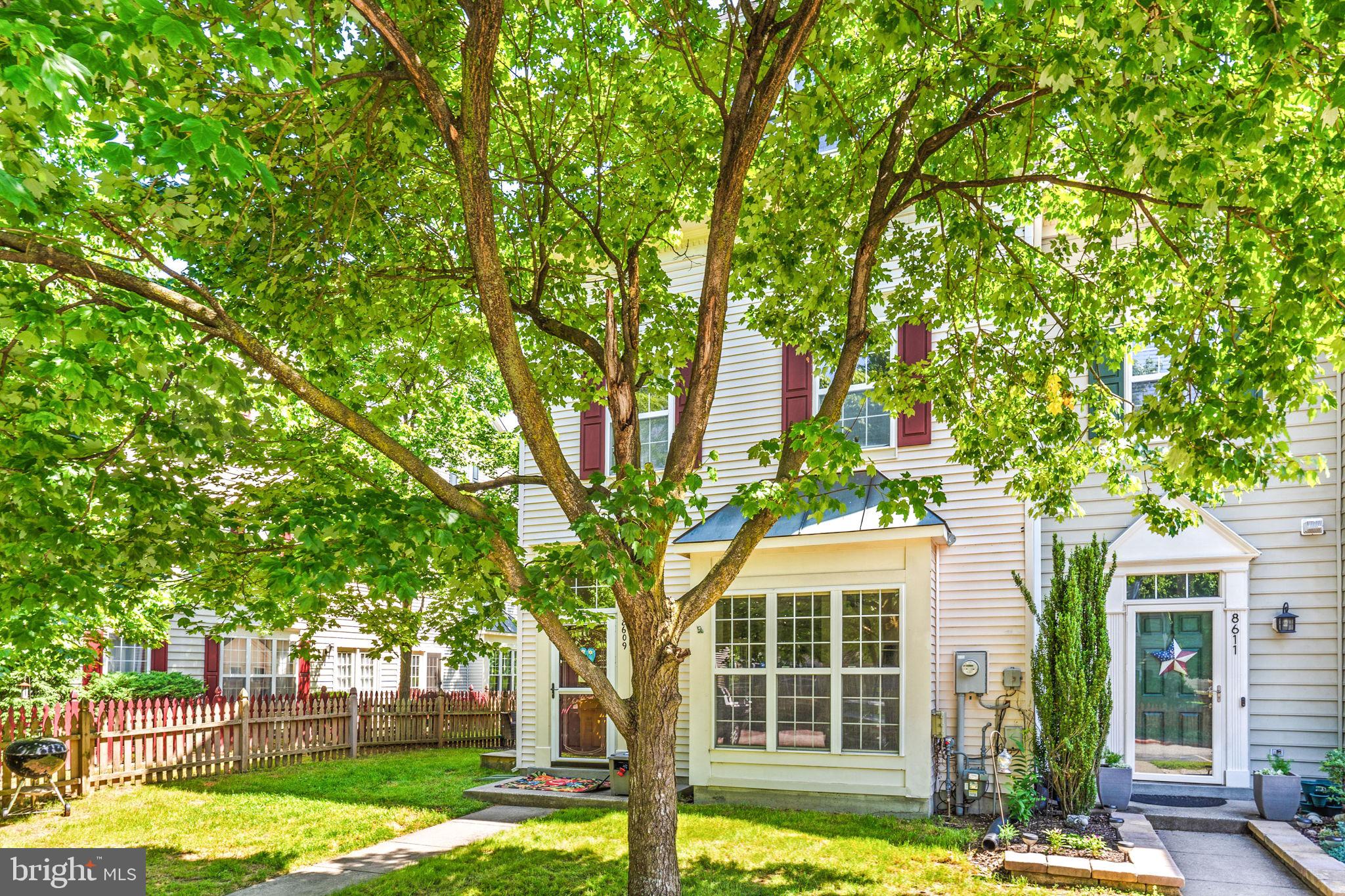 PINEY ORCHARD - Residential