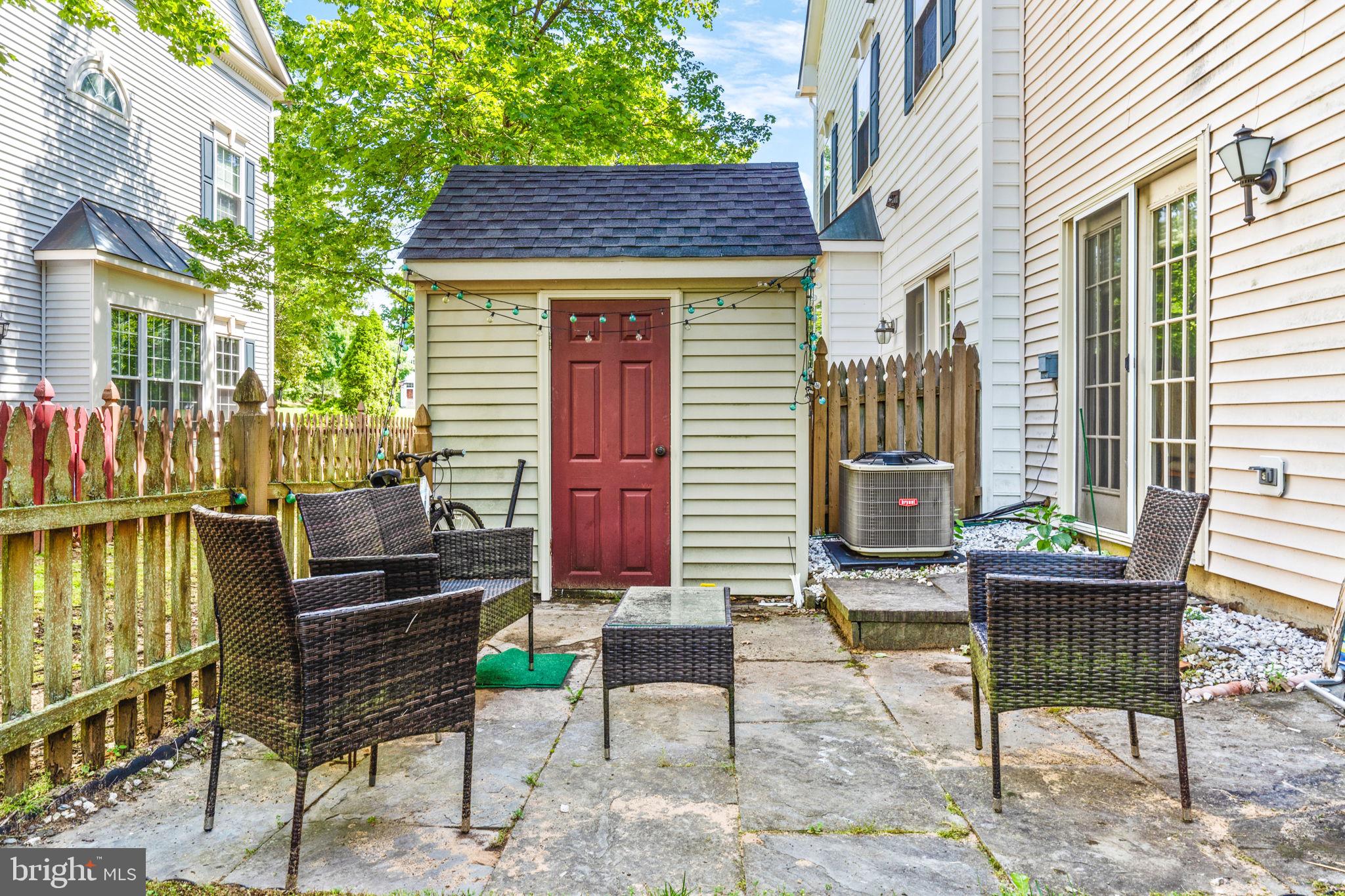 PINEY ORCHARD - Residential