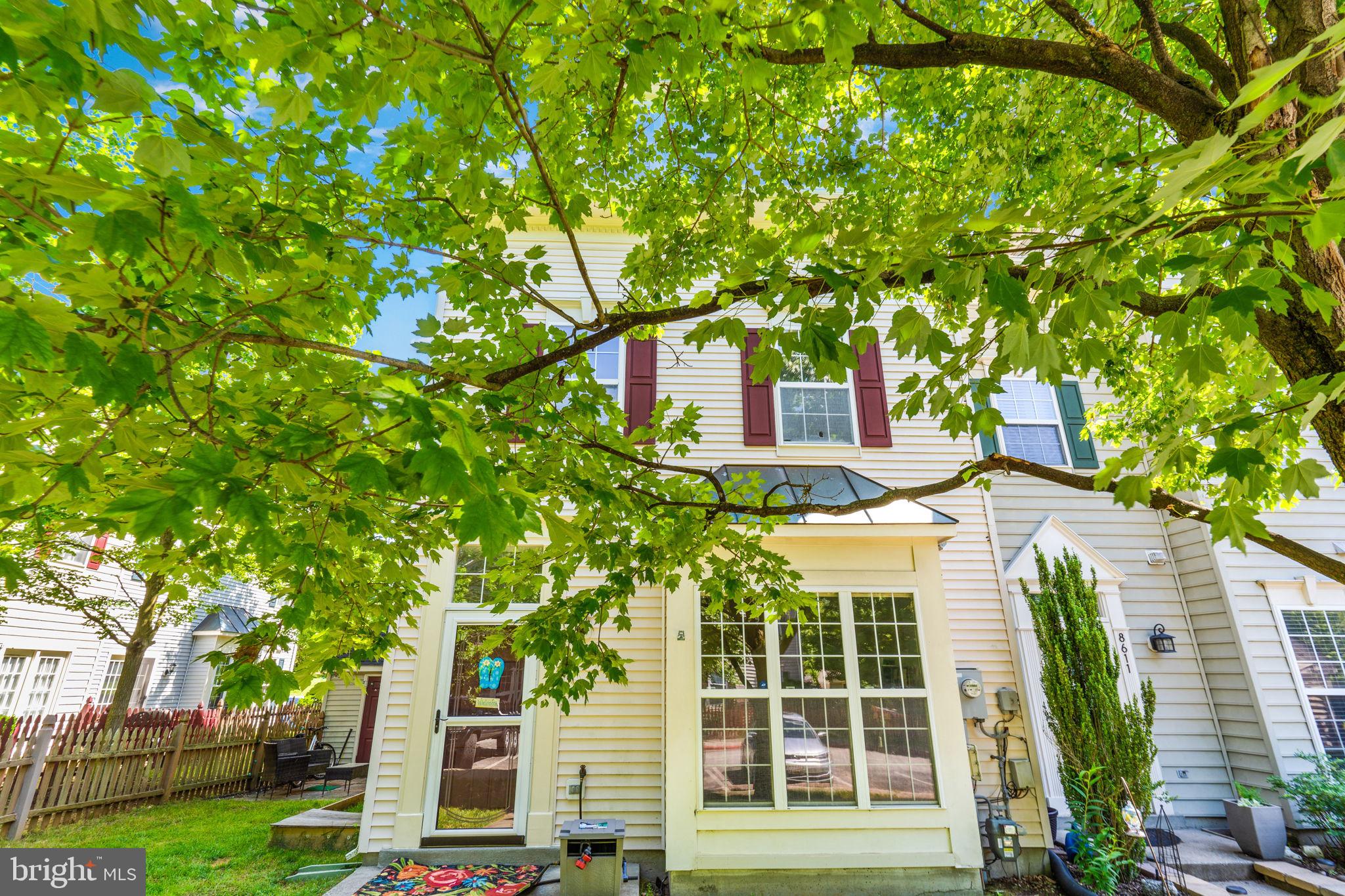 PINEY ORCHARD - Residential