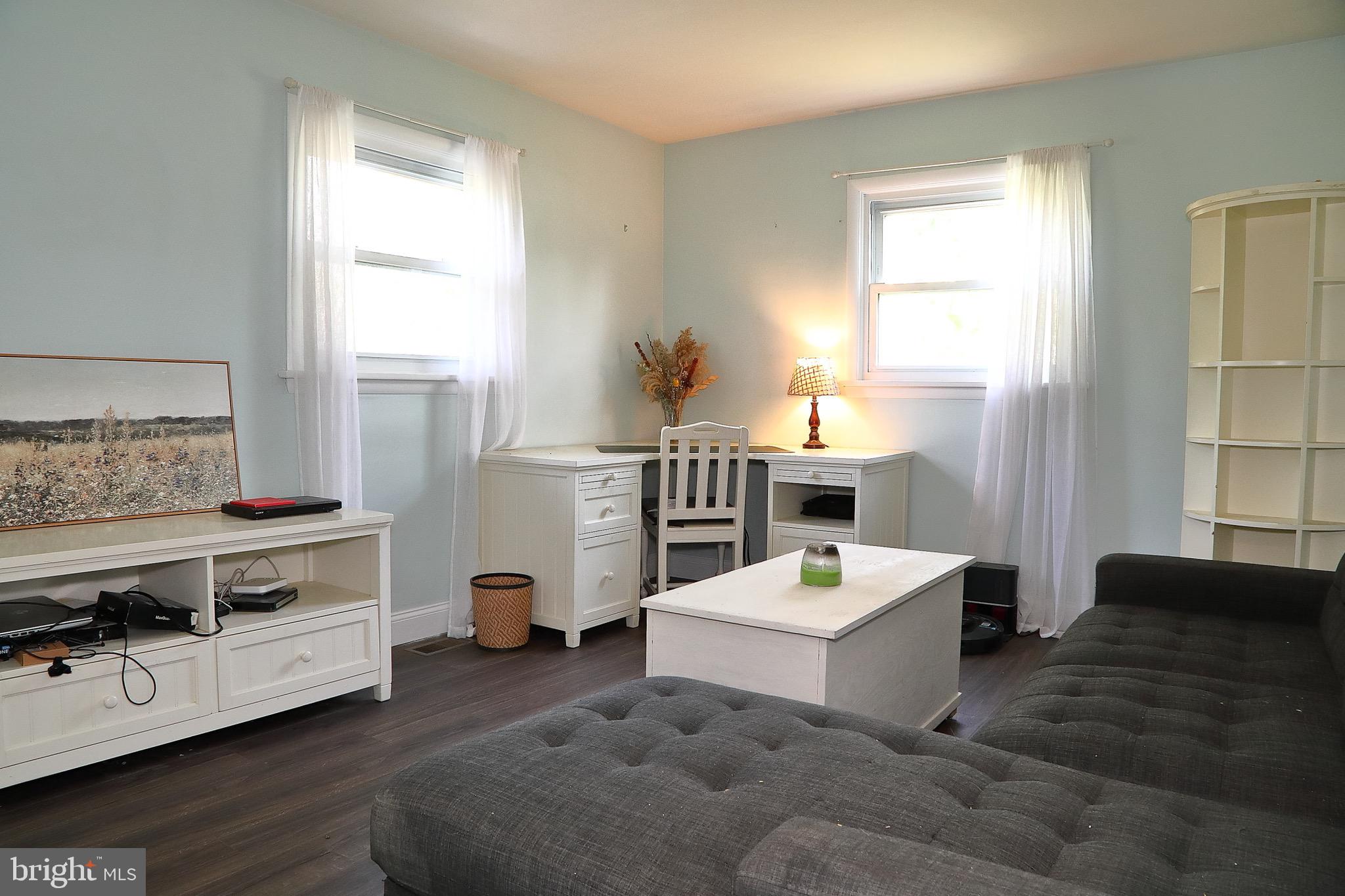 CENTERVILLE - Residential