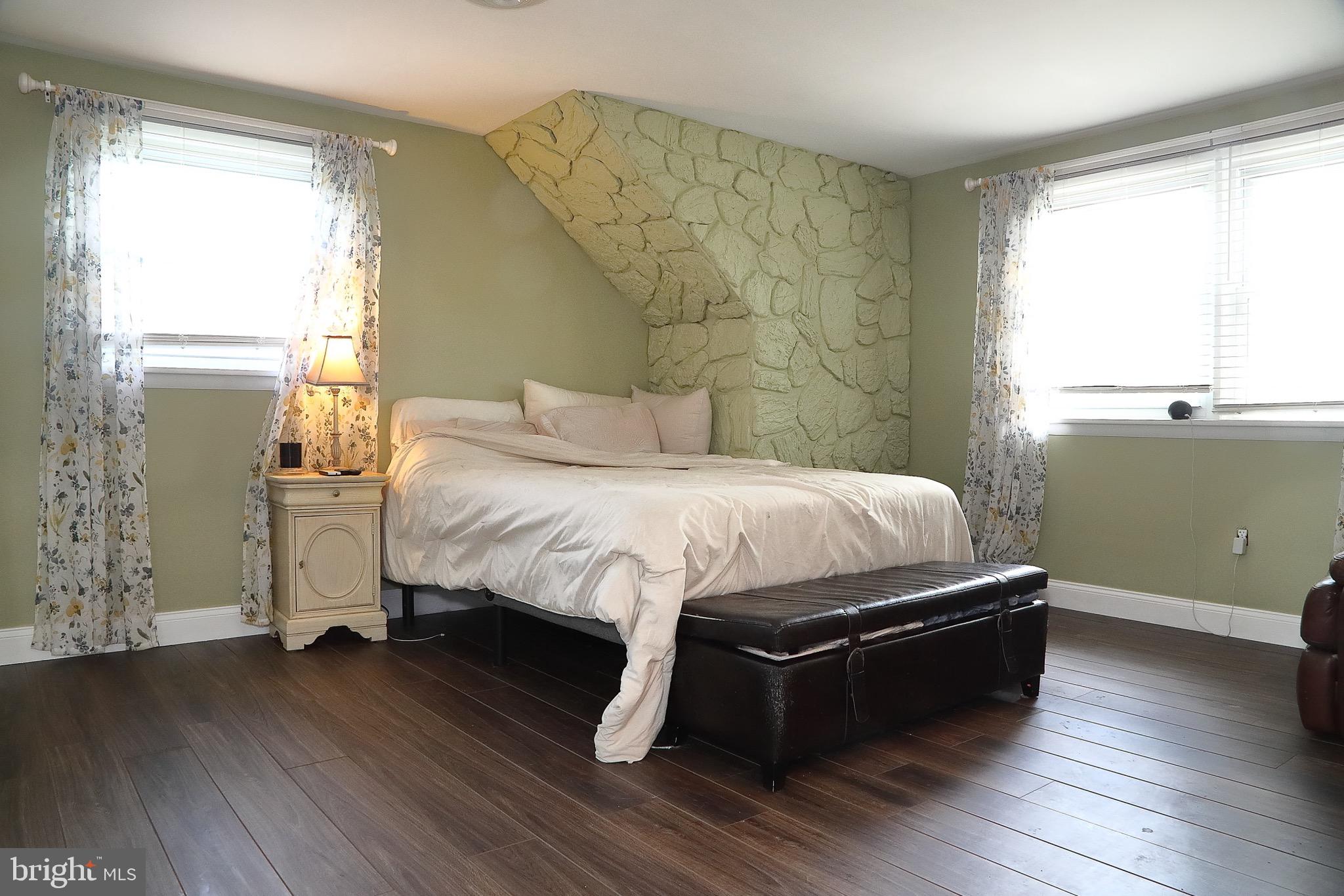 CENTERVILLE - Residential