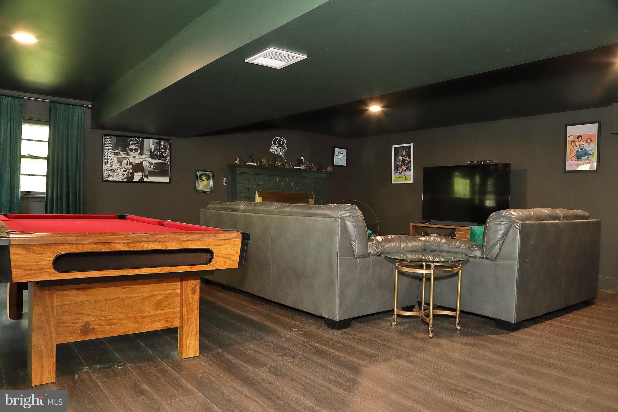 CENTERVILLE - Residential