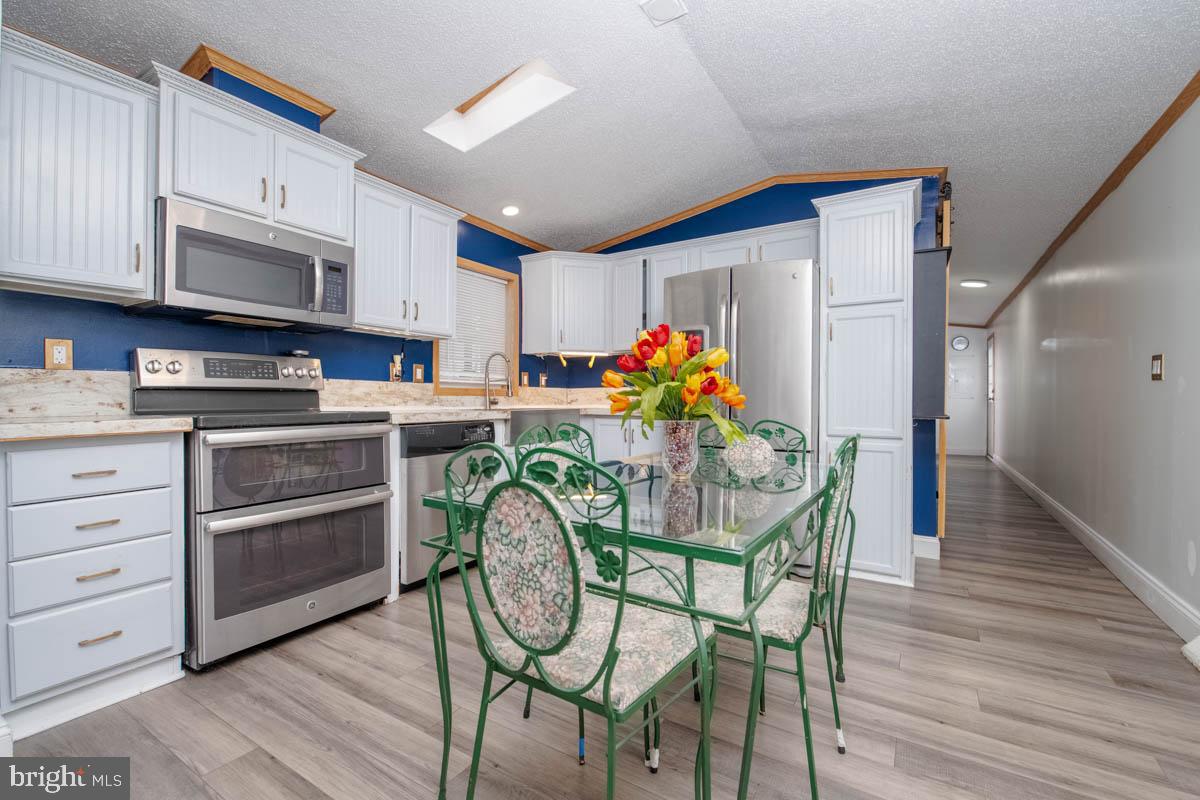 BISCAYNE BAY - Residential