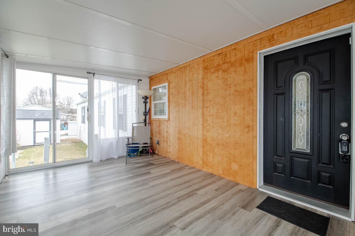 BISCAYNE BAY - Residential