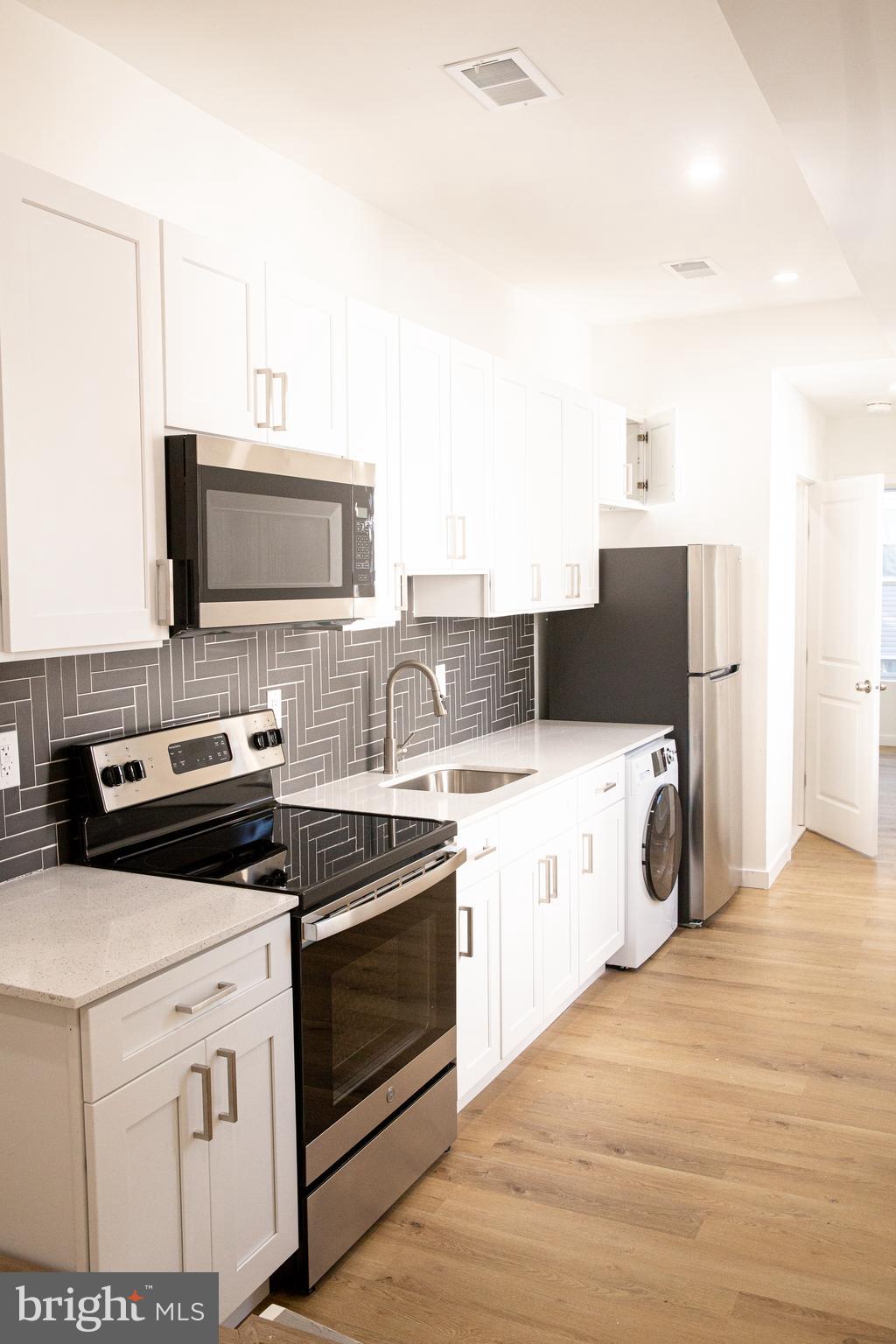 SHARSWOOD - Residential Lease