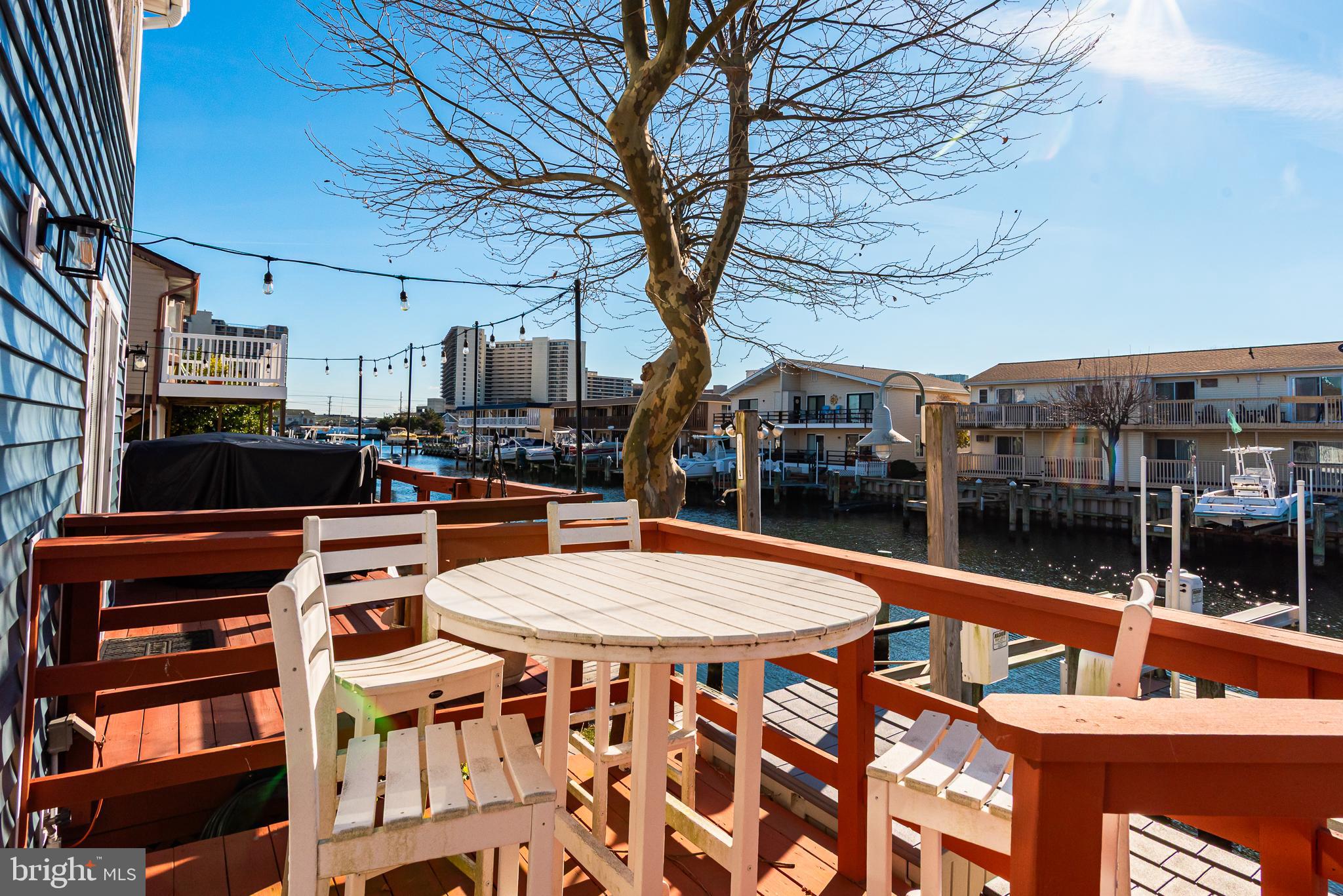 131 NEWPORT BAY DRIVE 2