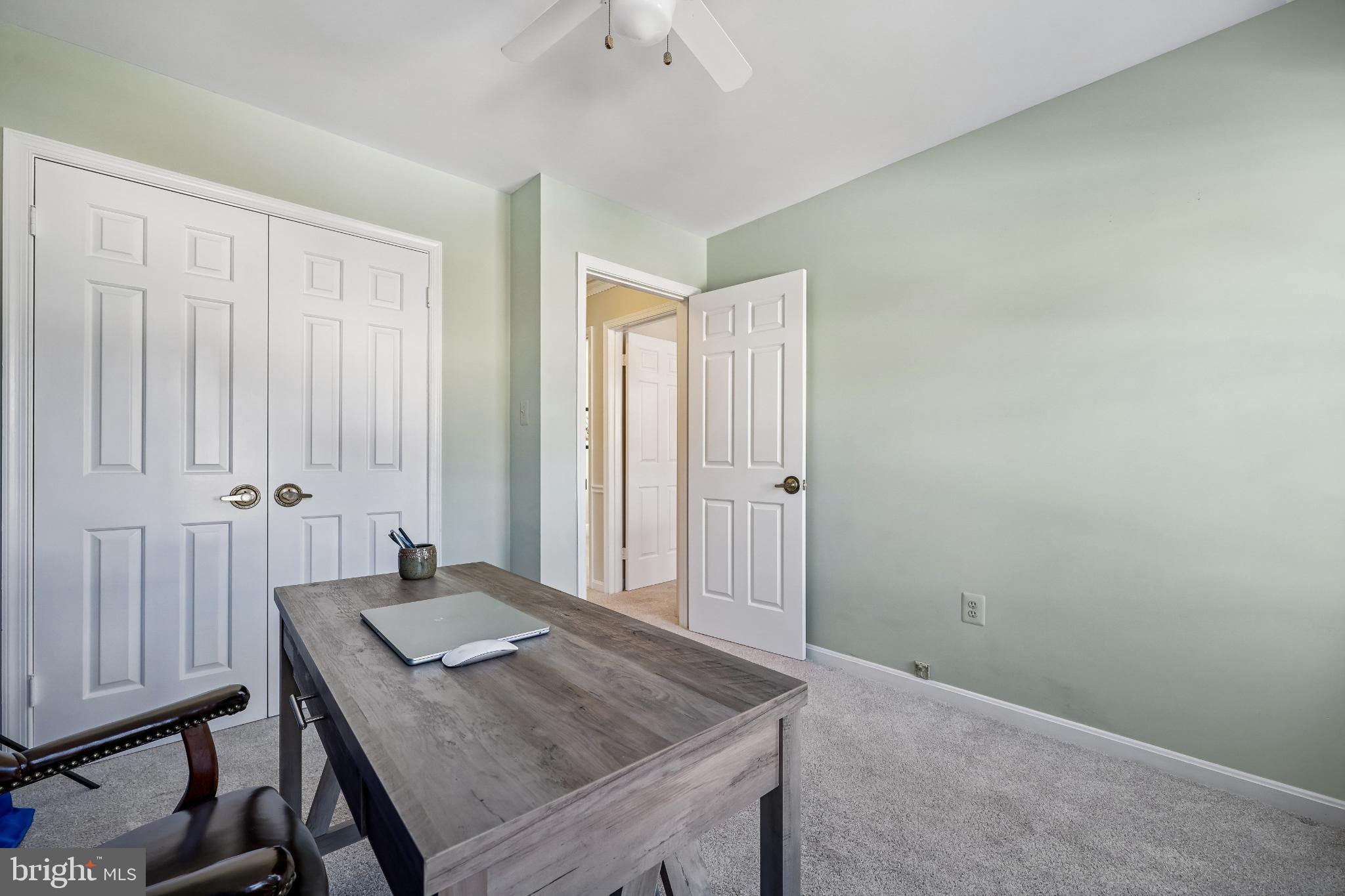 CHURCHILL TOWN SECTOR - Residential