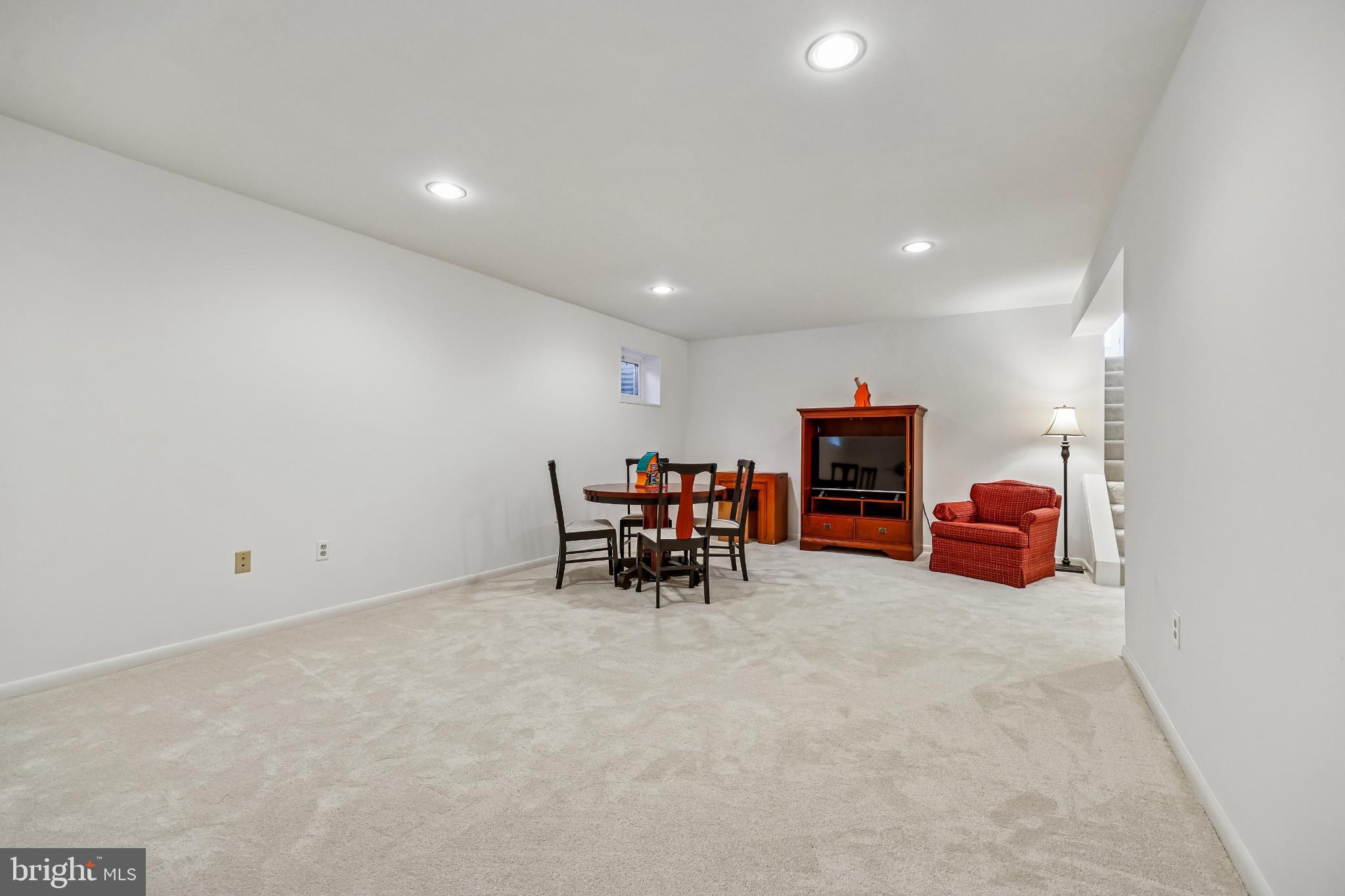 CHURCHILL TOWN SECTOR - Residential