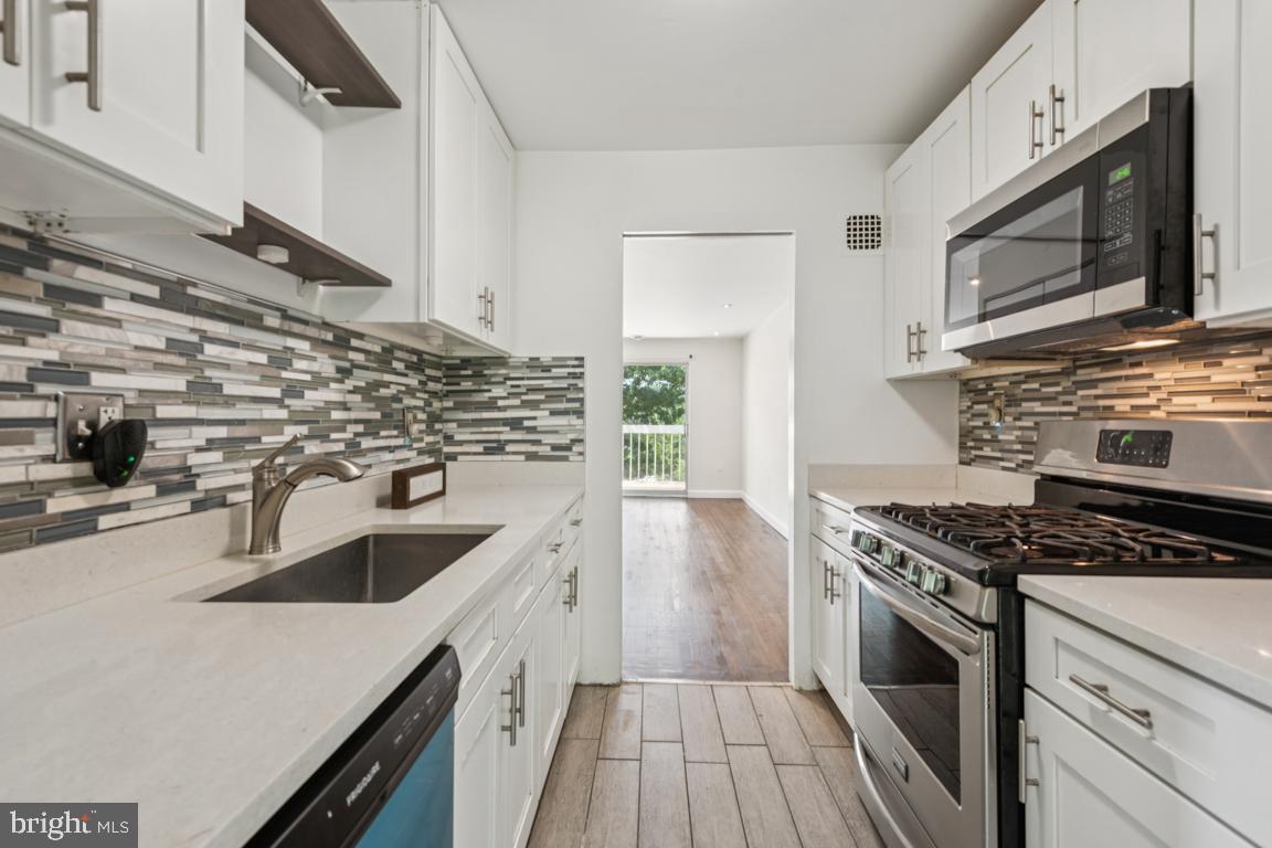 WESTCHESTER WEST - Residential