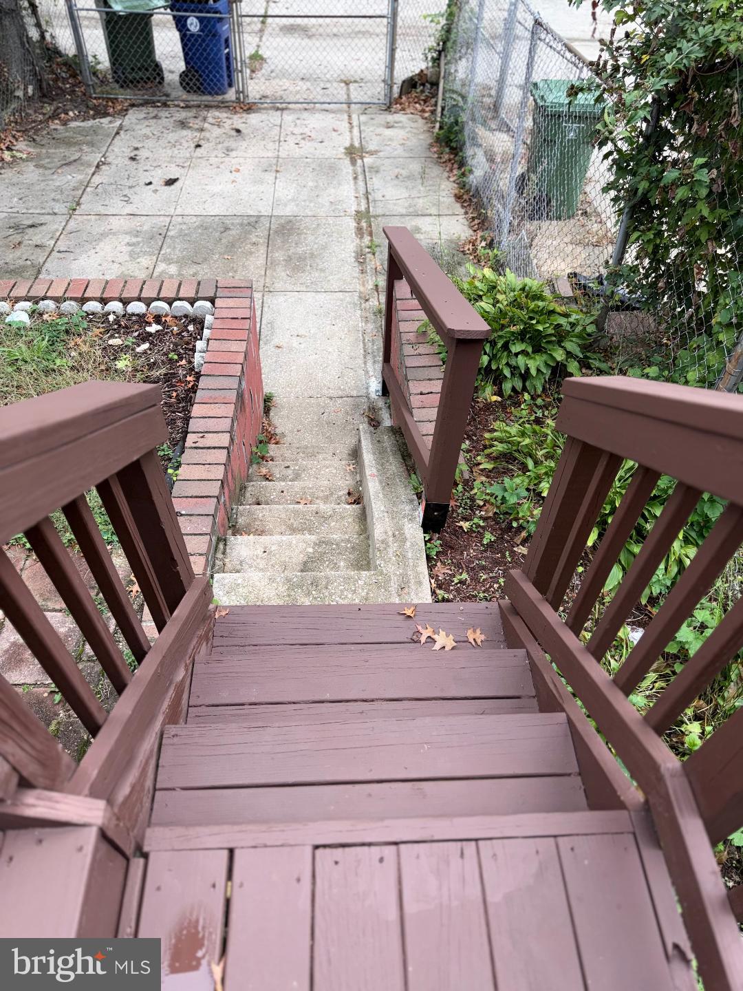 BEECHFIELD - Residential Lease
