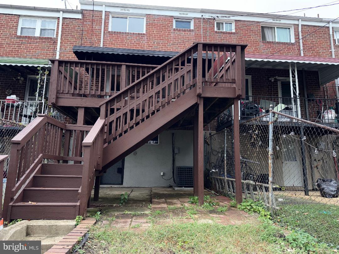 BEECHFIELD - Residential Lease