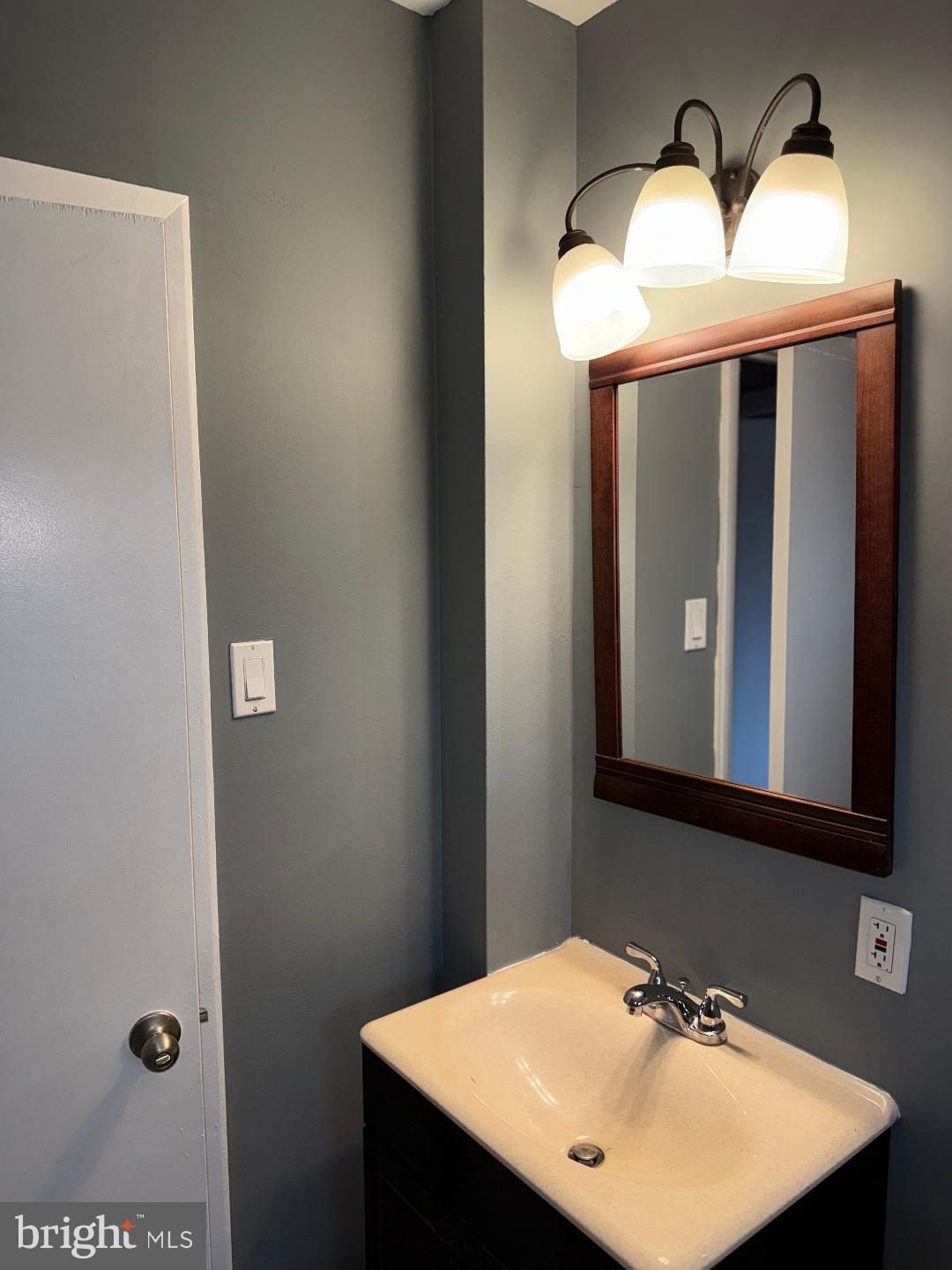 BEECHFIELD - Residential Lease