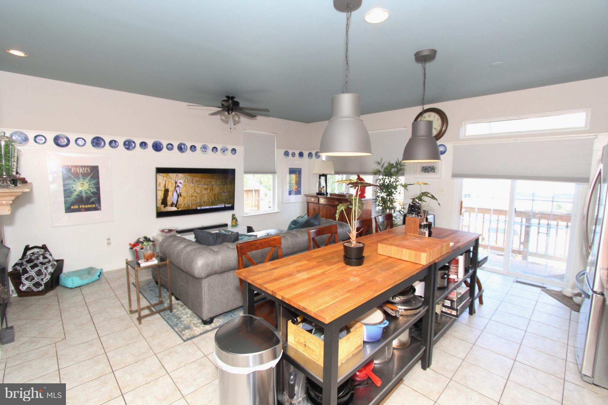 BELMONT BAY - Residential Lease