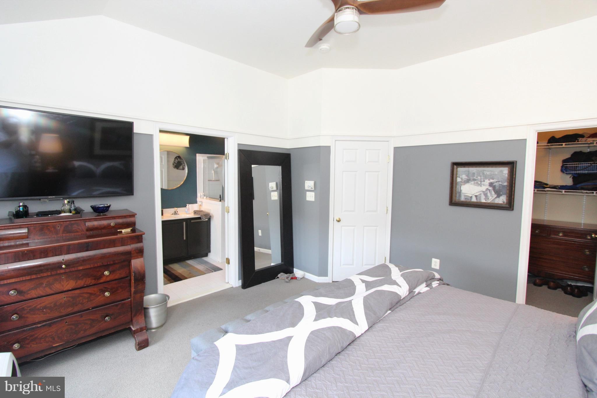 BELMONT BAY - Residential Lease