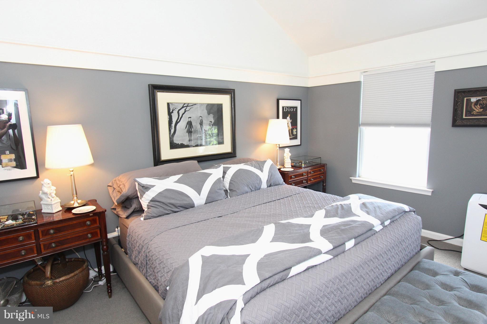 BELMONT BAY - Residential Lease