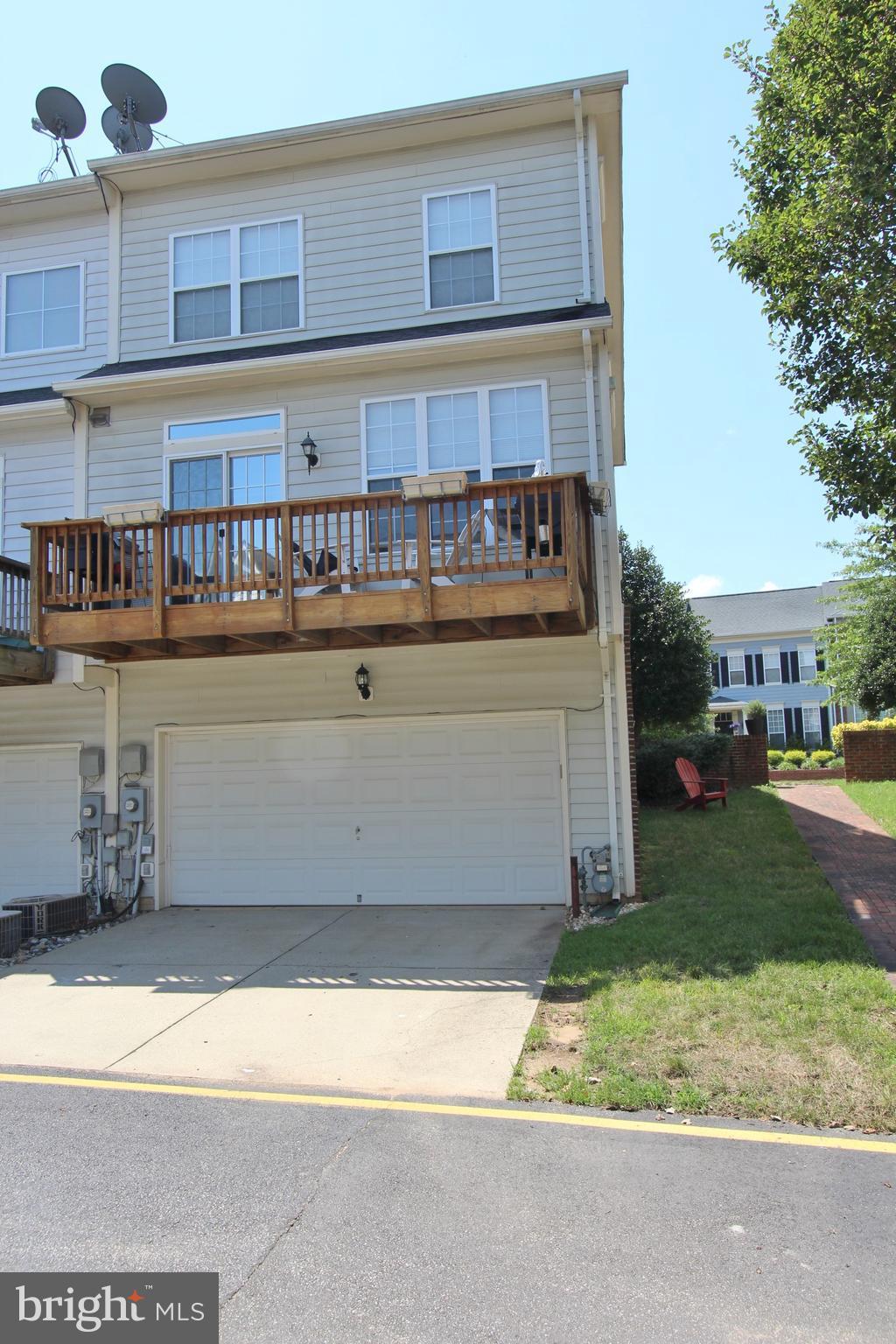 BELMONT BAY - Residential Lease