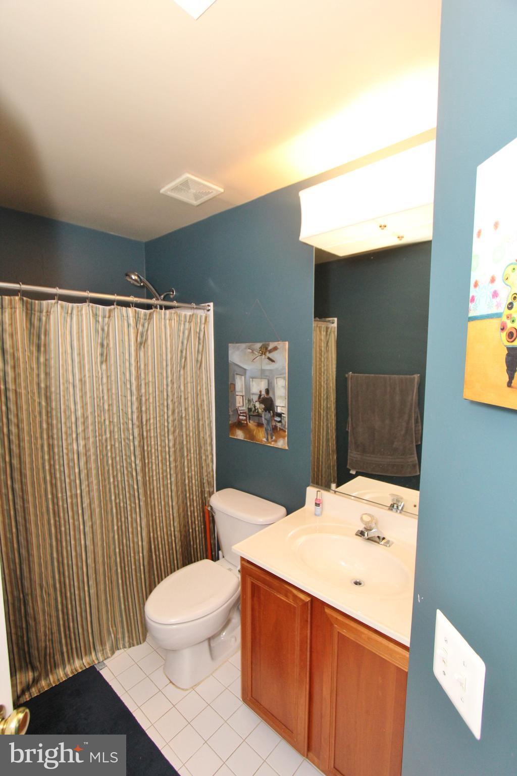 BELMONT BAY - Residential Lease