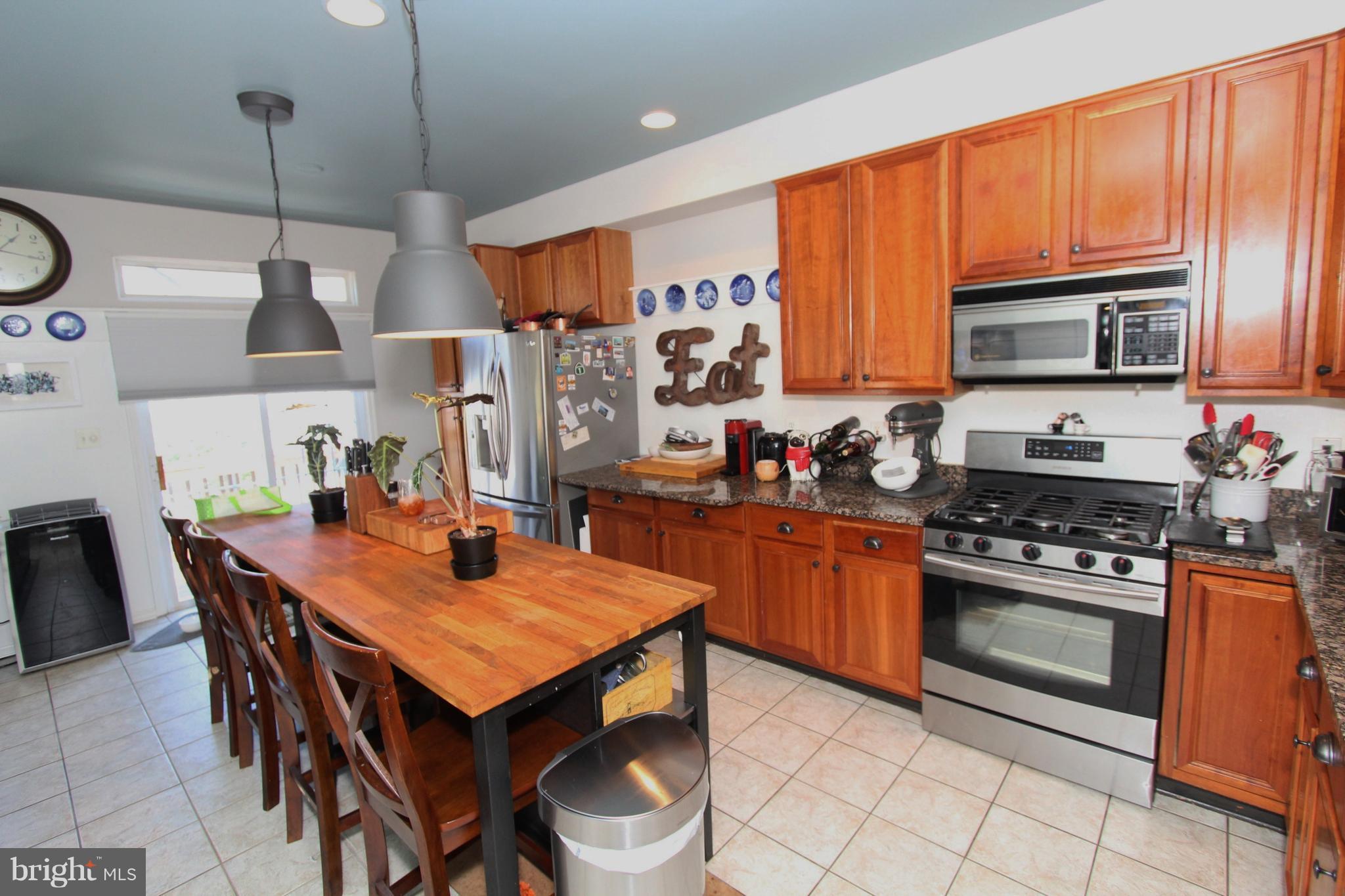 BELMONT BAY - Residential Lease