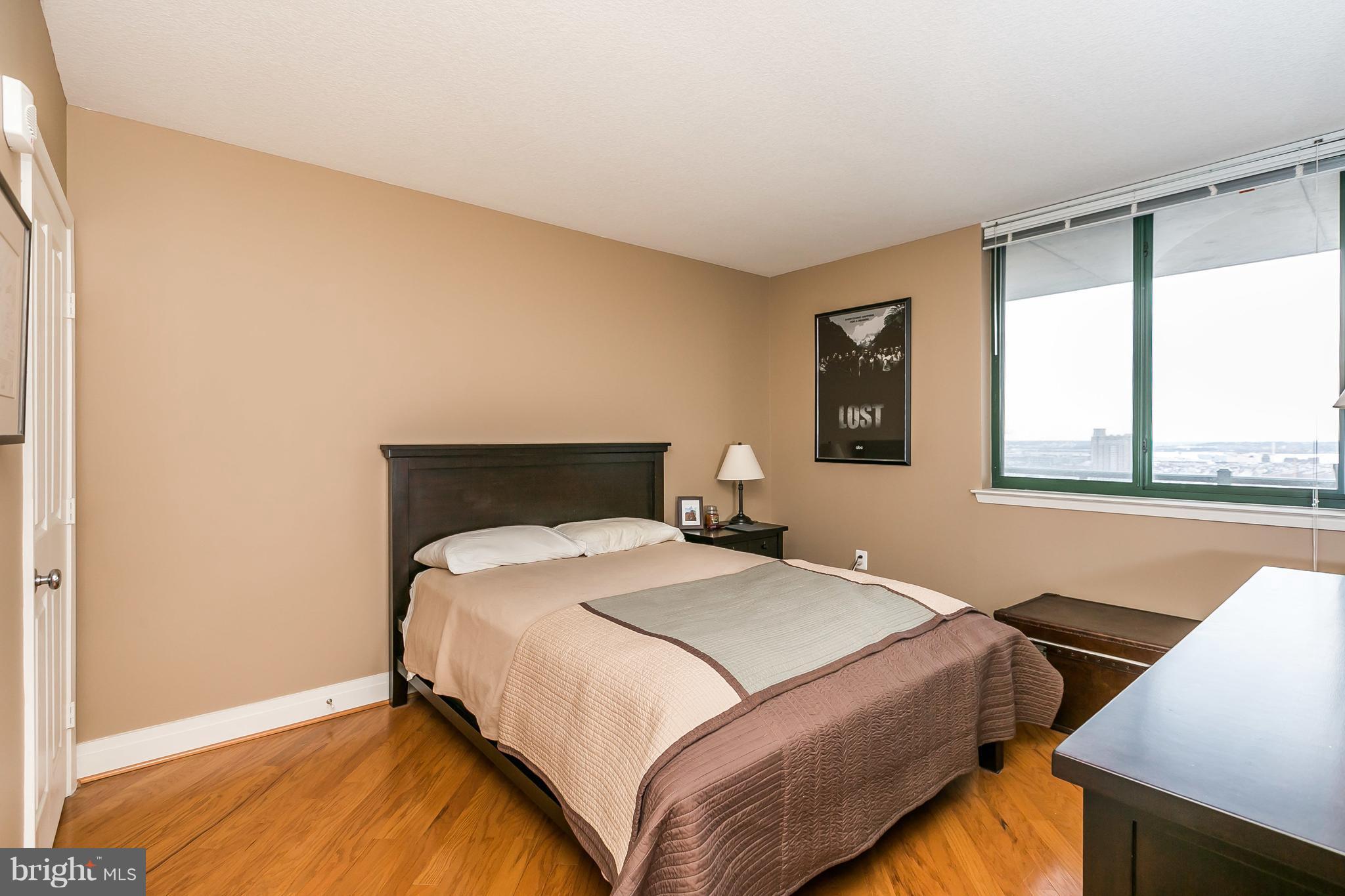 INNER HARBOR - Residential Lease