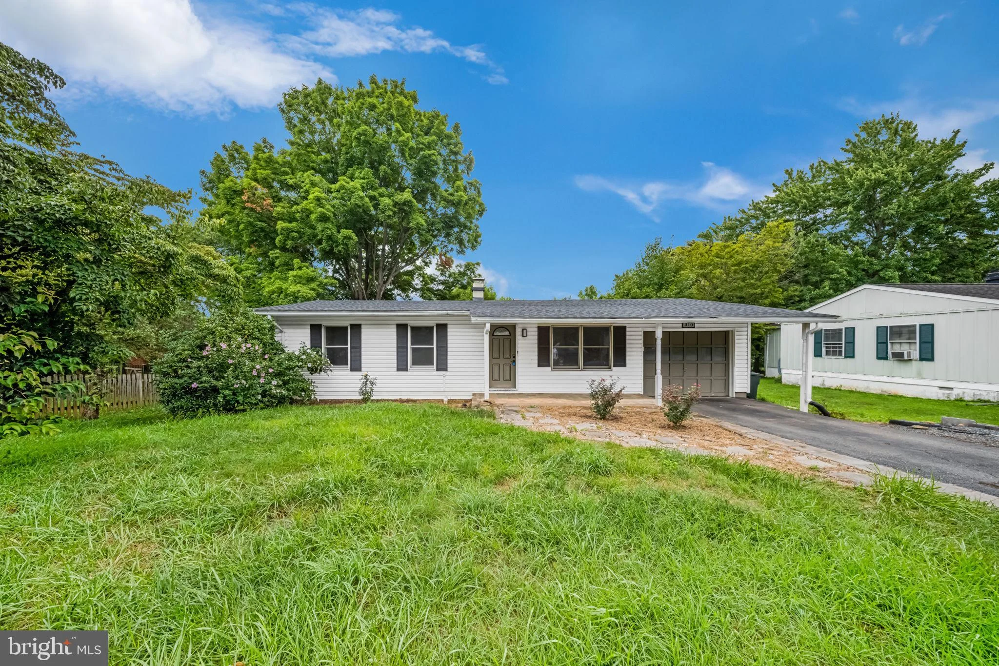 310 S 26th Street, Purcellville, VA, 20132