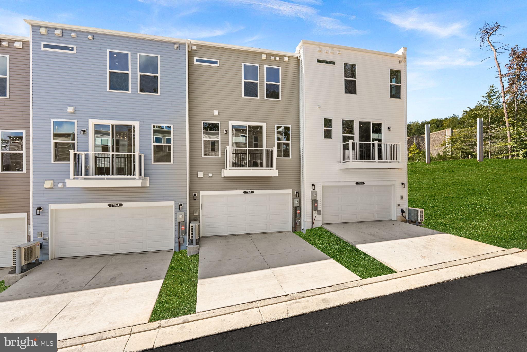 CASCADE LANDING - Residential